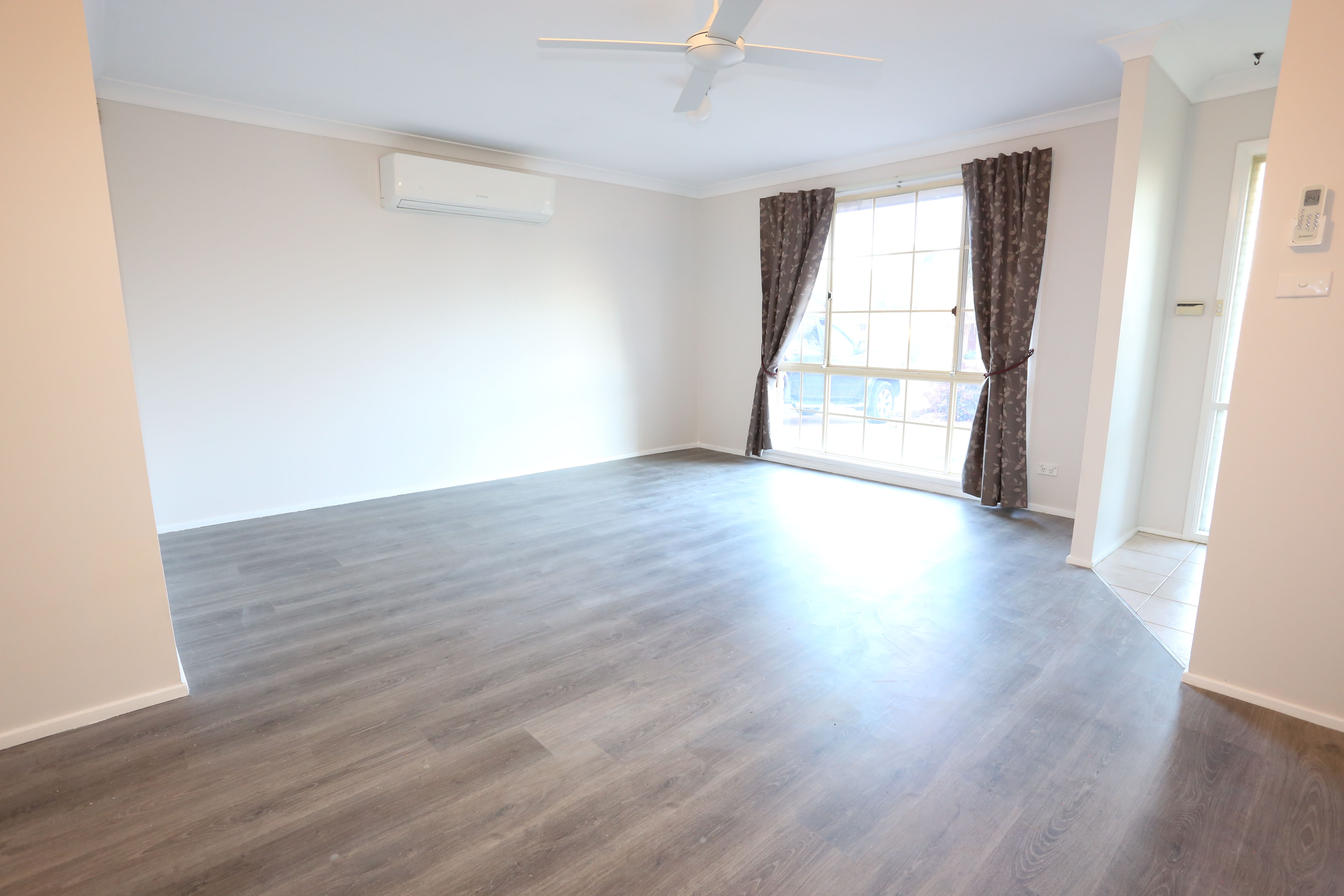 10 Paganini Crescent, Claremont Meadows, NSW 2747