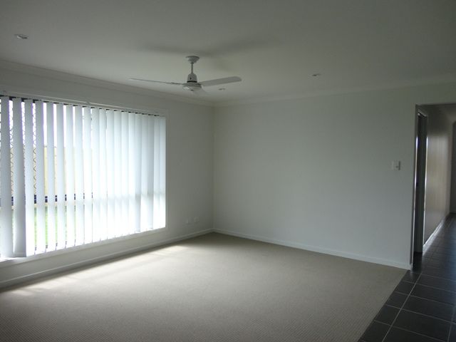 23 Hamersly Street, Redbank Plains, QLD 4301