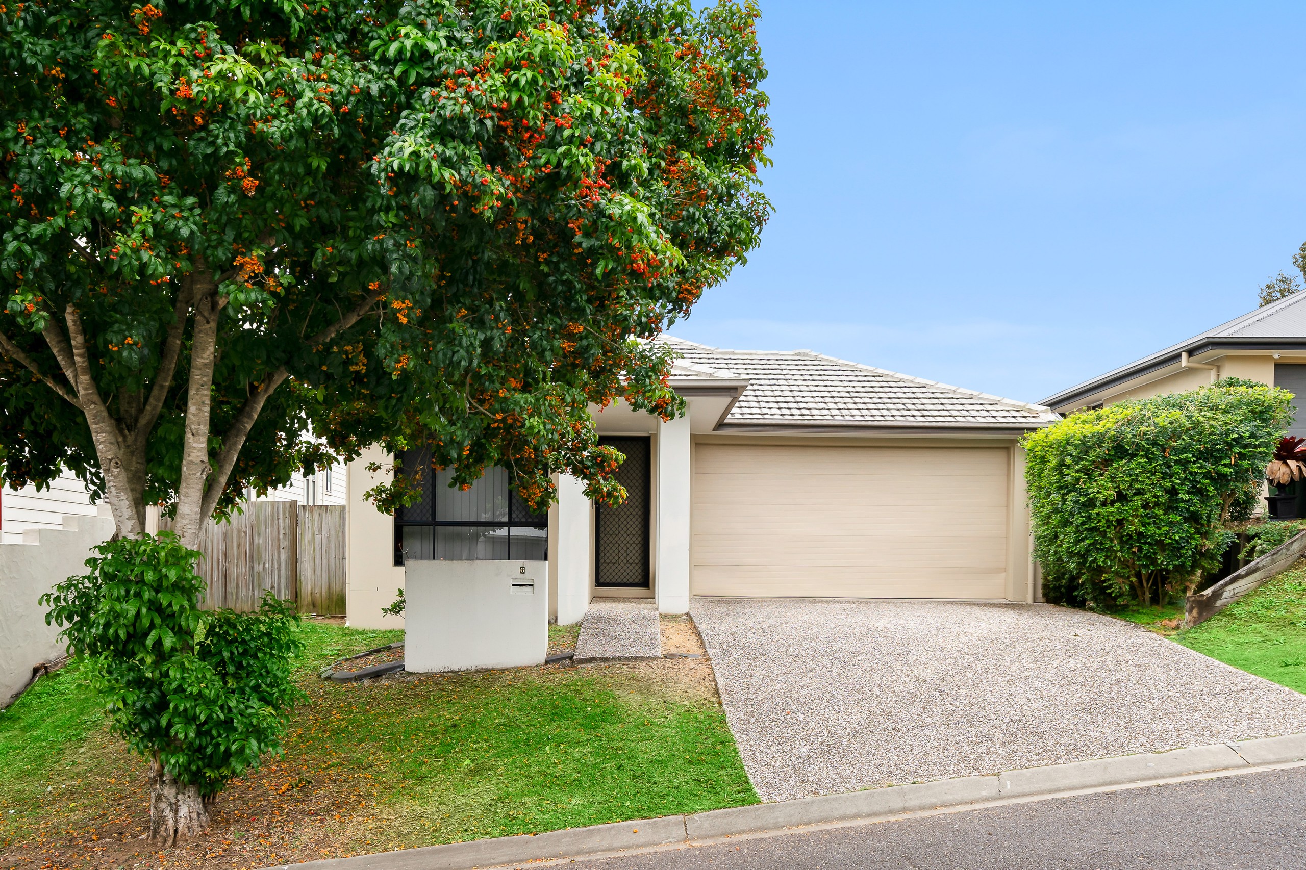 6 The Reach Court, Springfield Lakes, QLD 4300