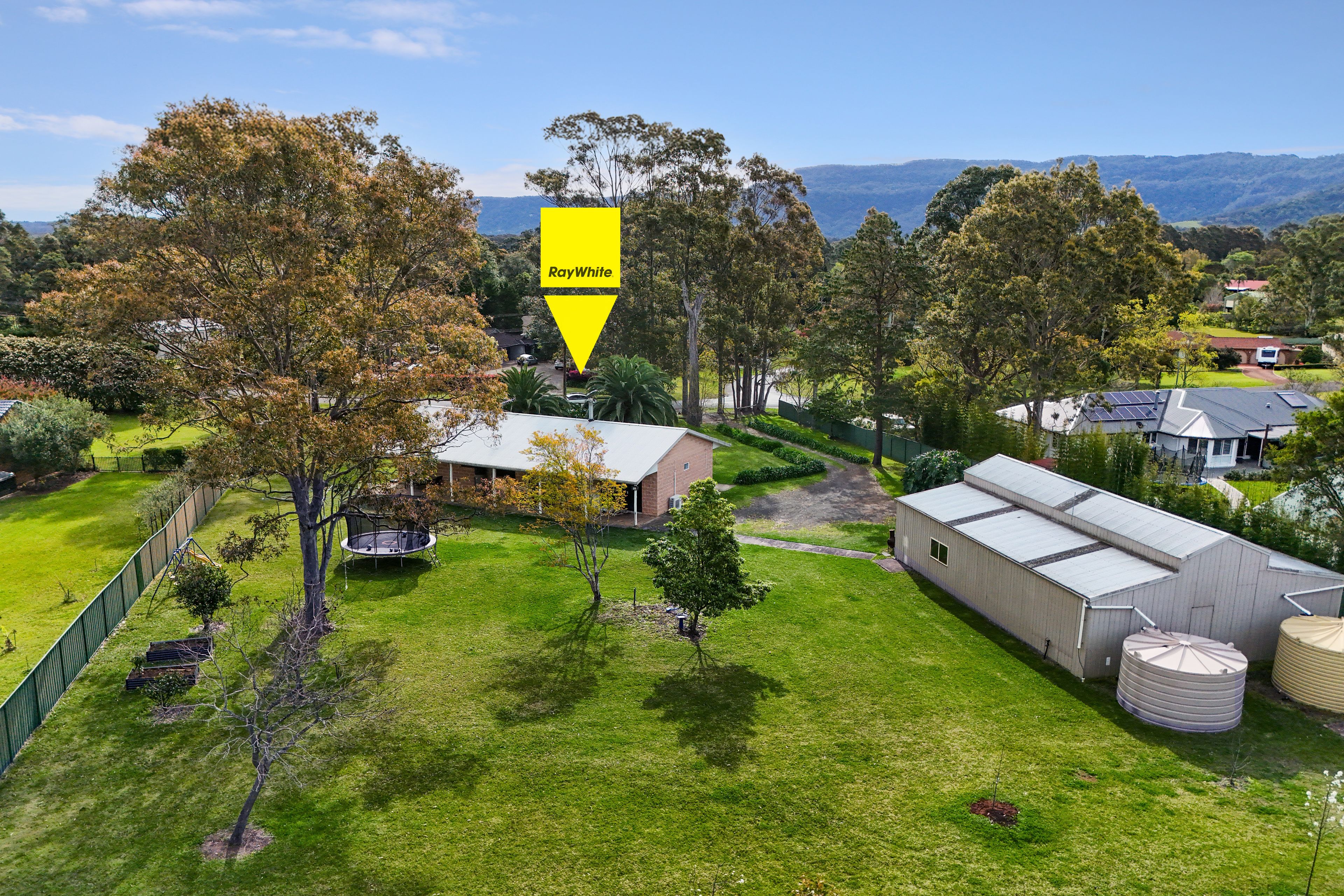 6 Elvin Drive, Bomaderry, NSW 2541