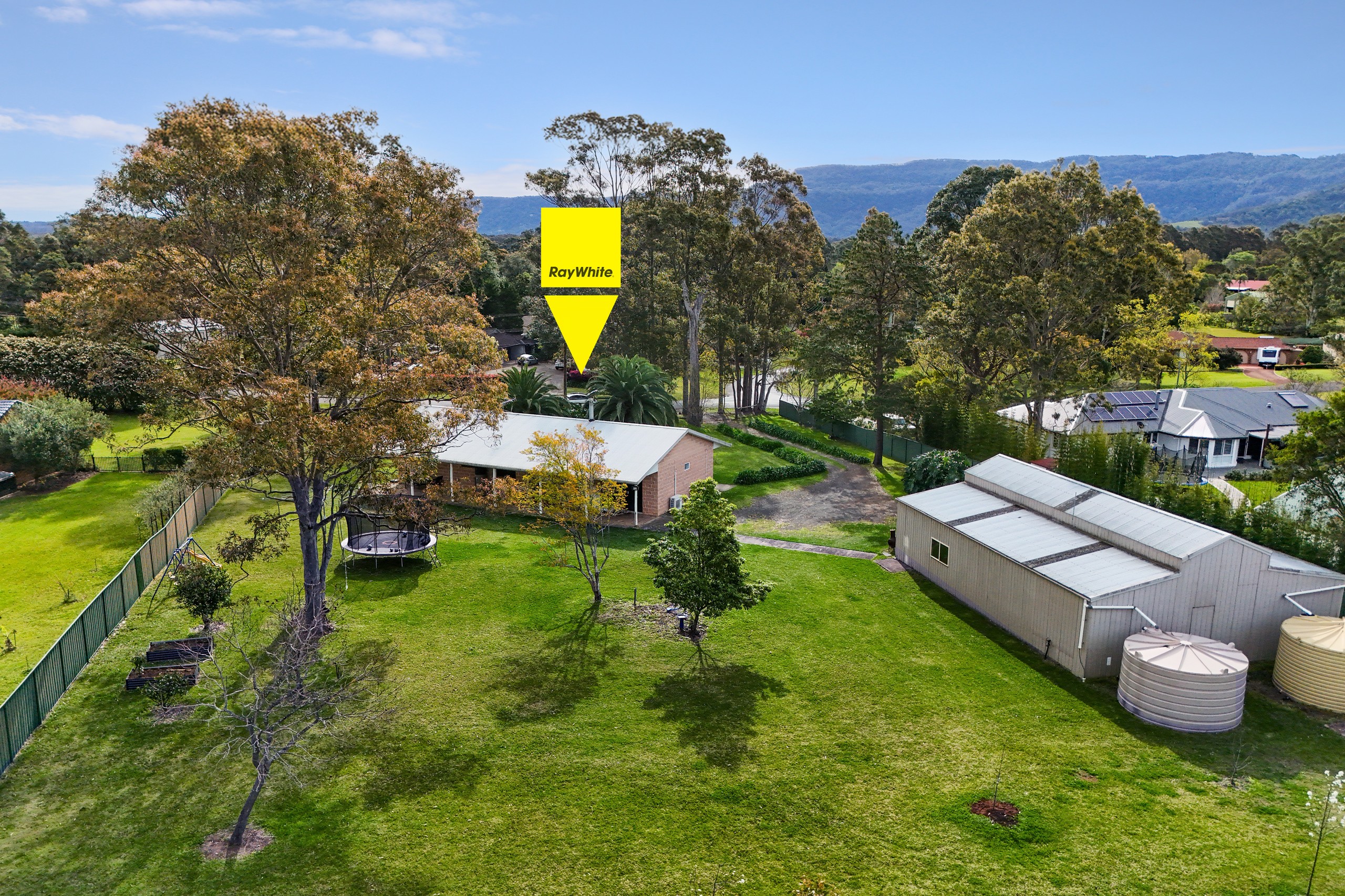 6 Elvin Drive, Bomaderry, NSW 2541