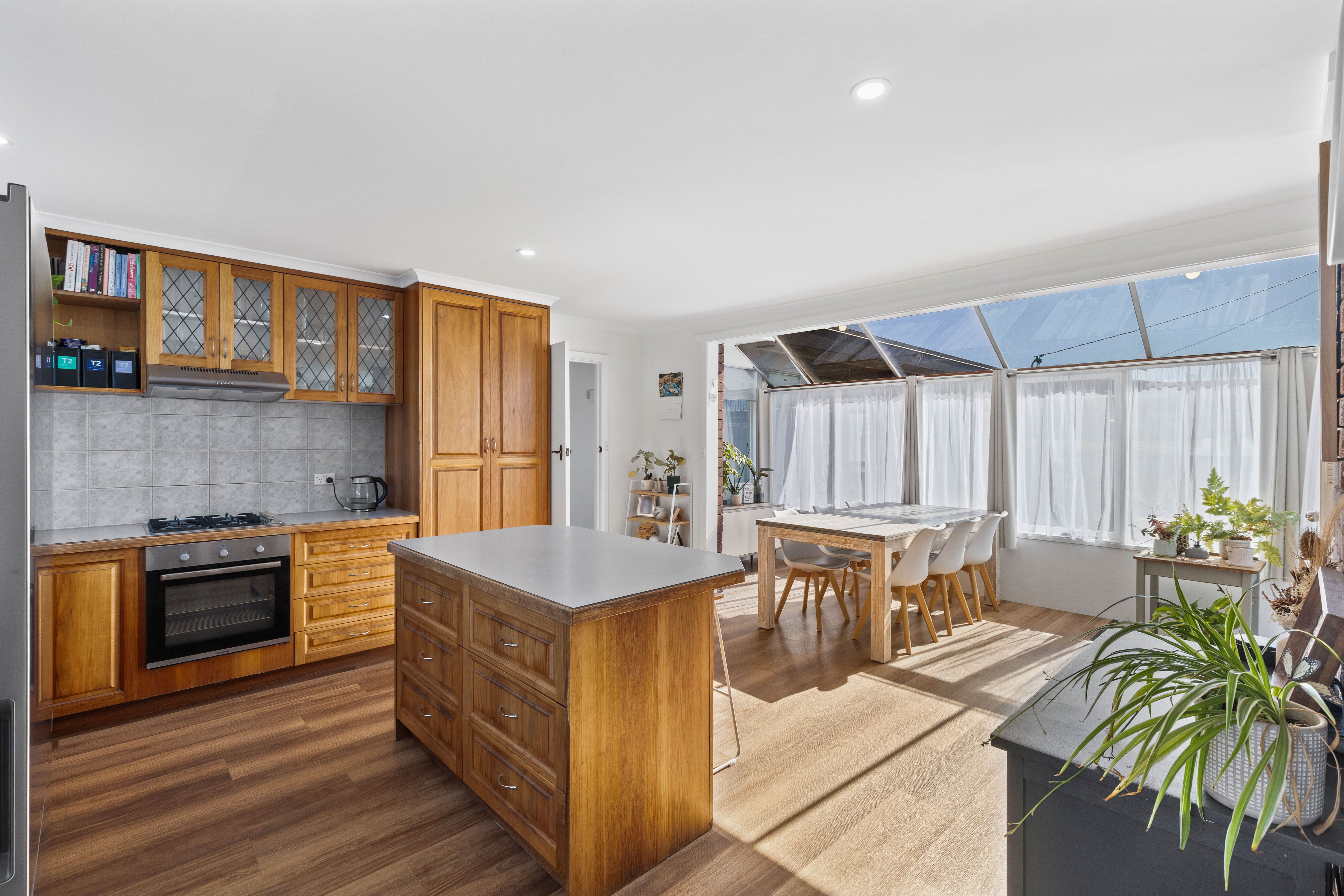 155 Tasman Street — photo 4 of 30