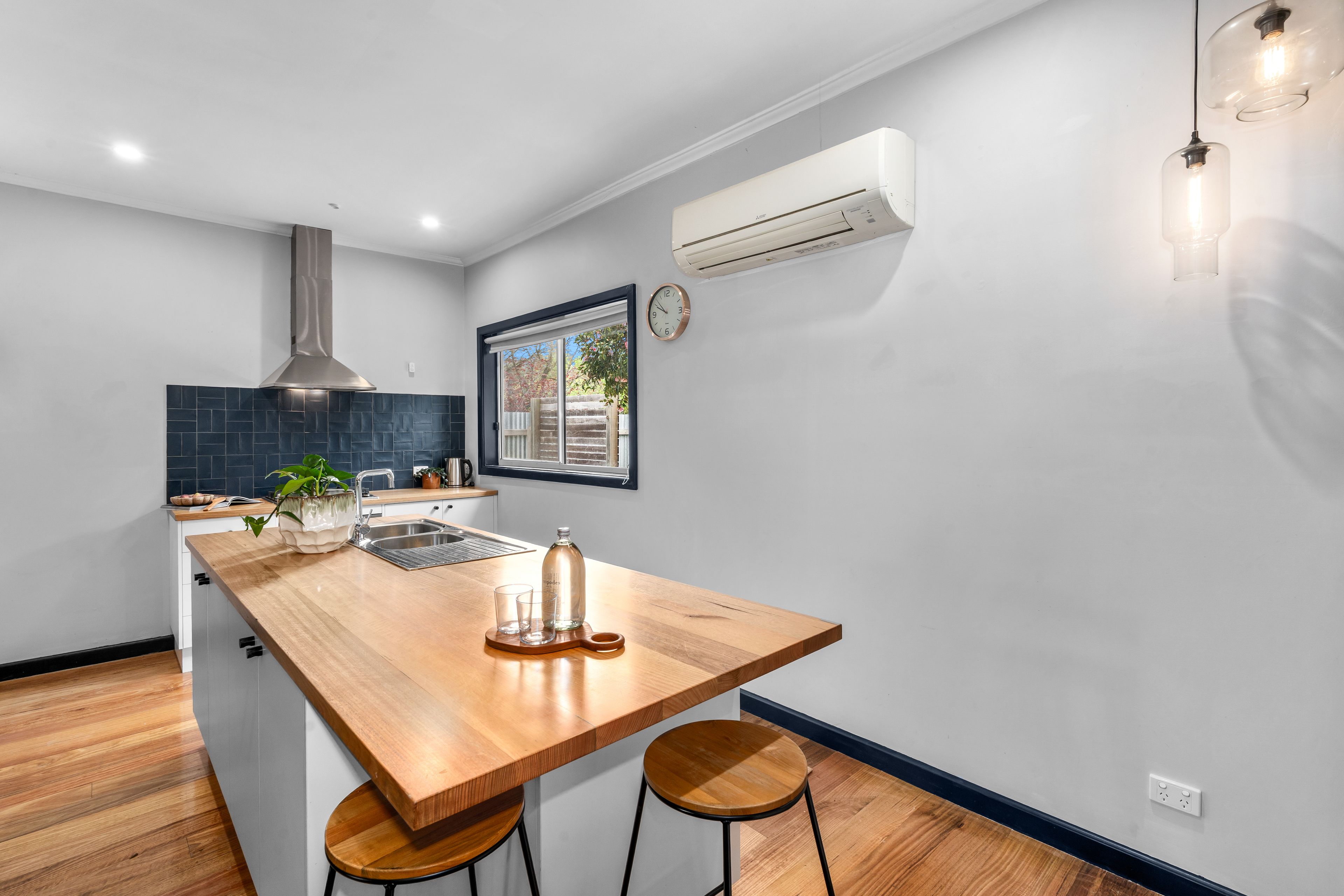 14 White Street — photo 9 of 27