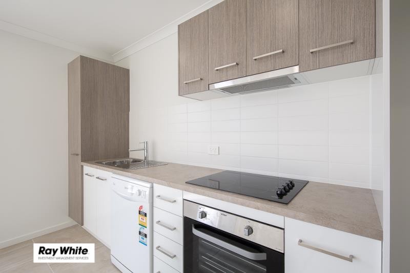 2/91 Lamington Drive, Redbank Plains, QLD 4301