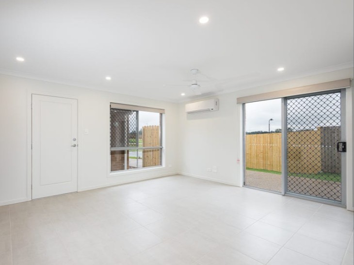 38 Scenic Road, Redbank Plains, QLD 4301
