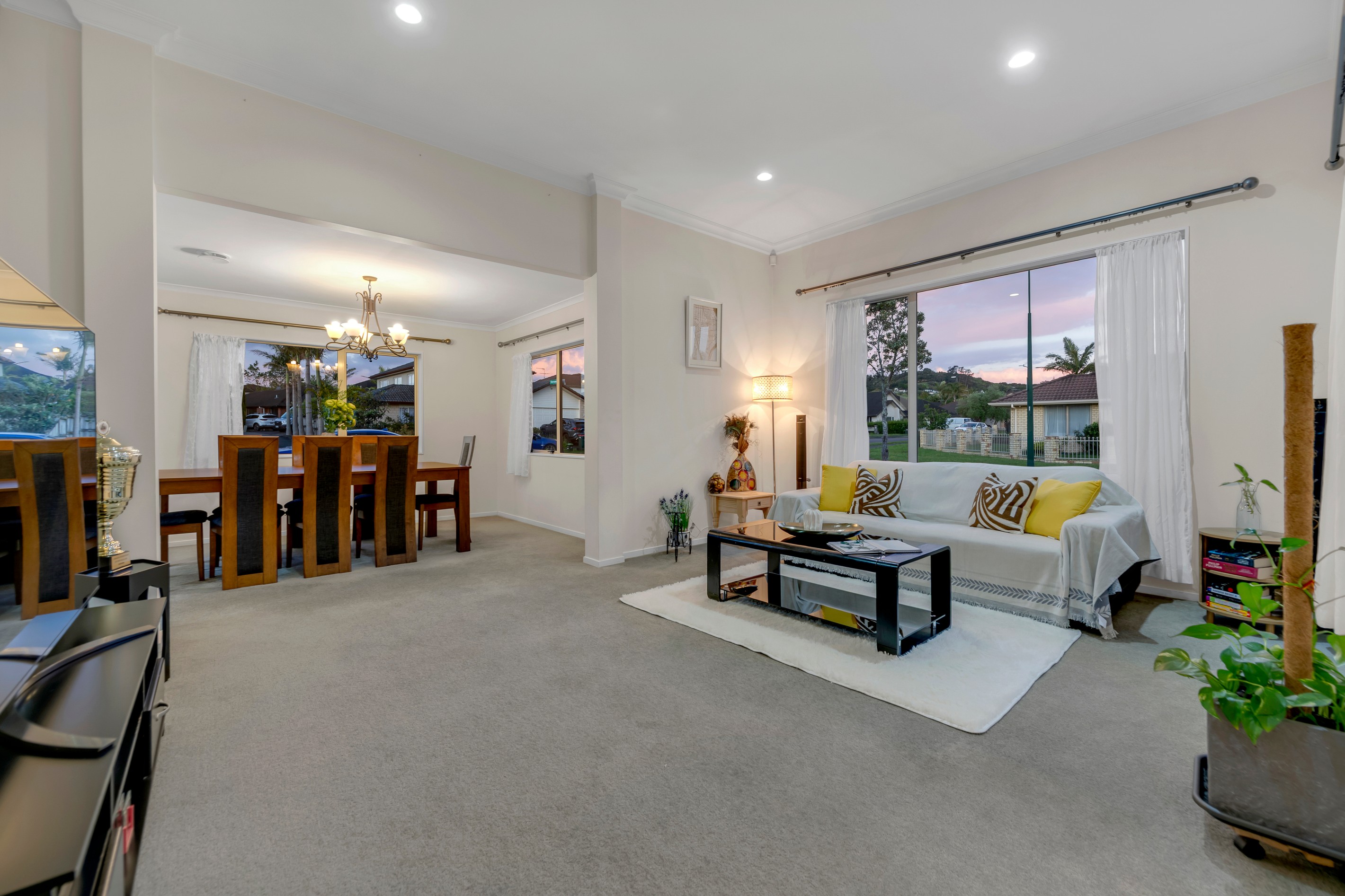 1 Stornaway Drive, Flat Bush, Manukau City