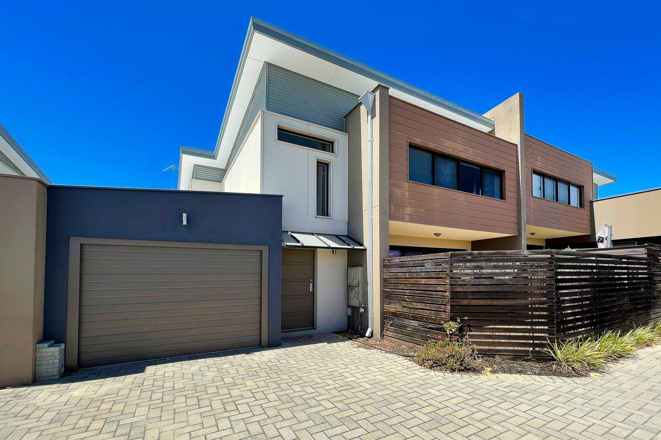 23B Eastbourne Crescent, Nollamara WA 6061
