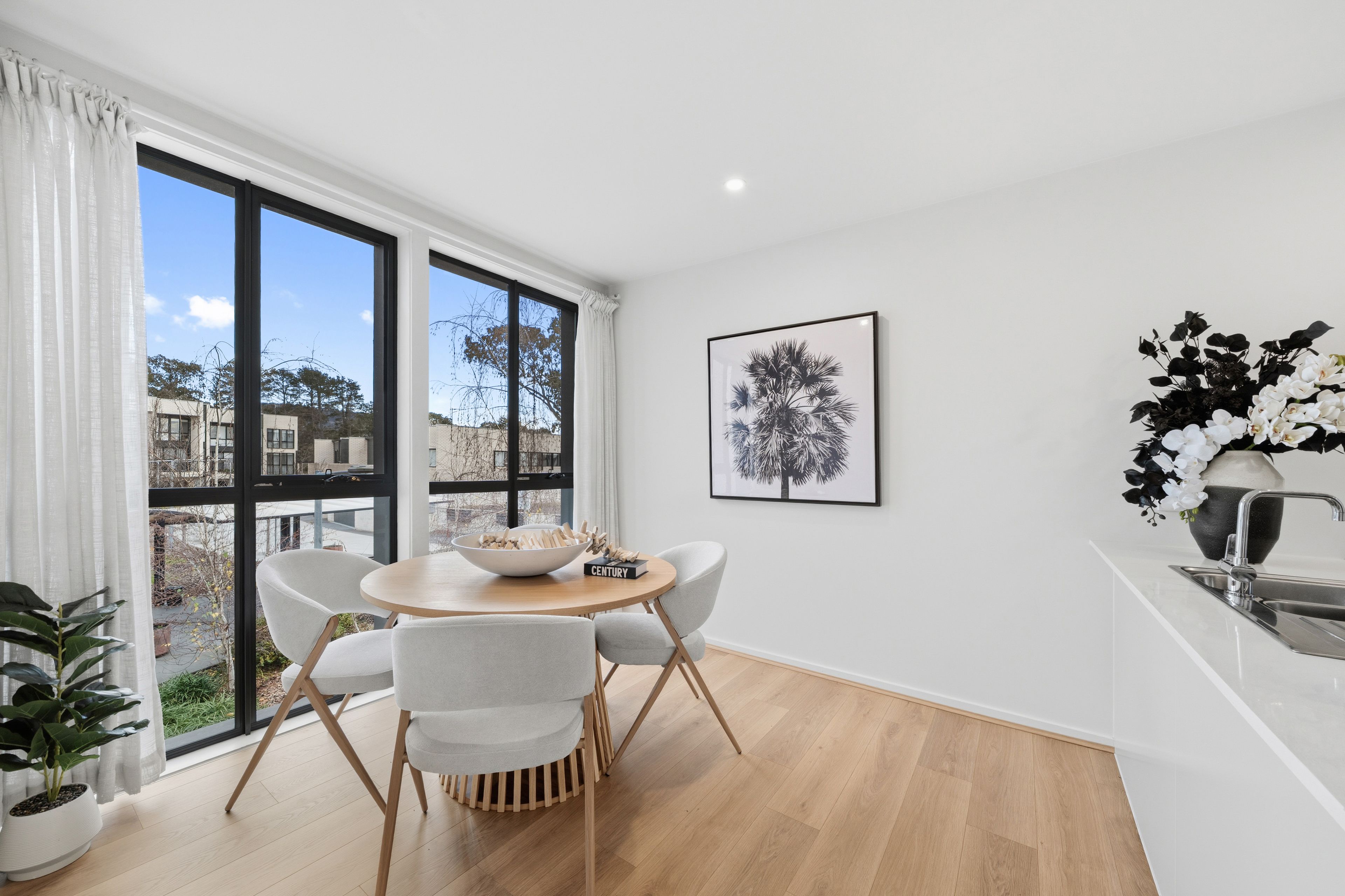 27/135 Easty Street — photo 7 of 20