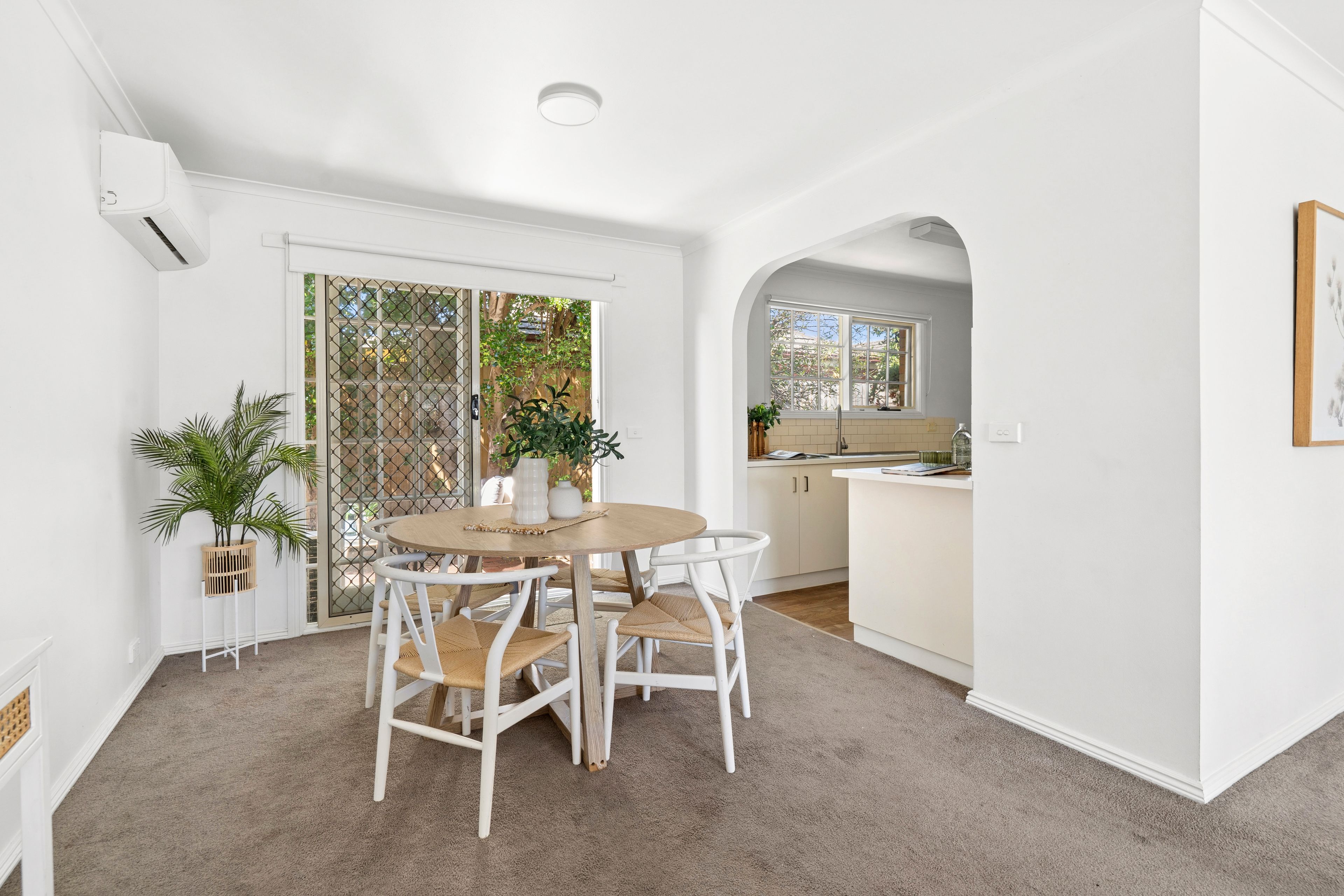 2/49 Balliang Street — photo 5 of 10