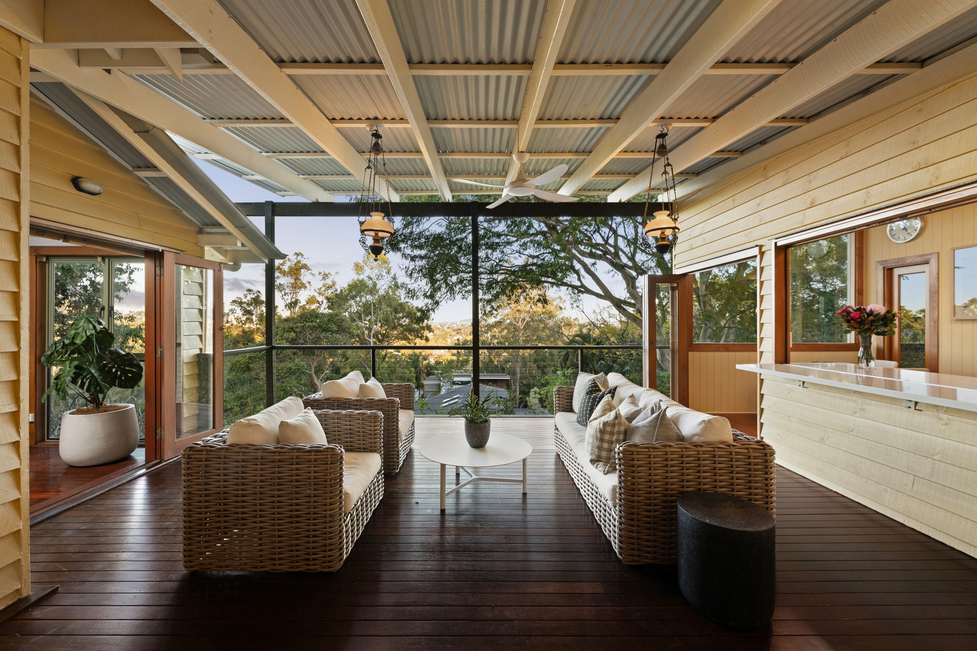 136 Simpsons Road, Bardon, QLD 4065