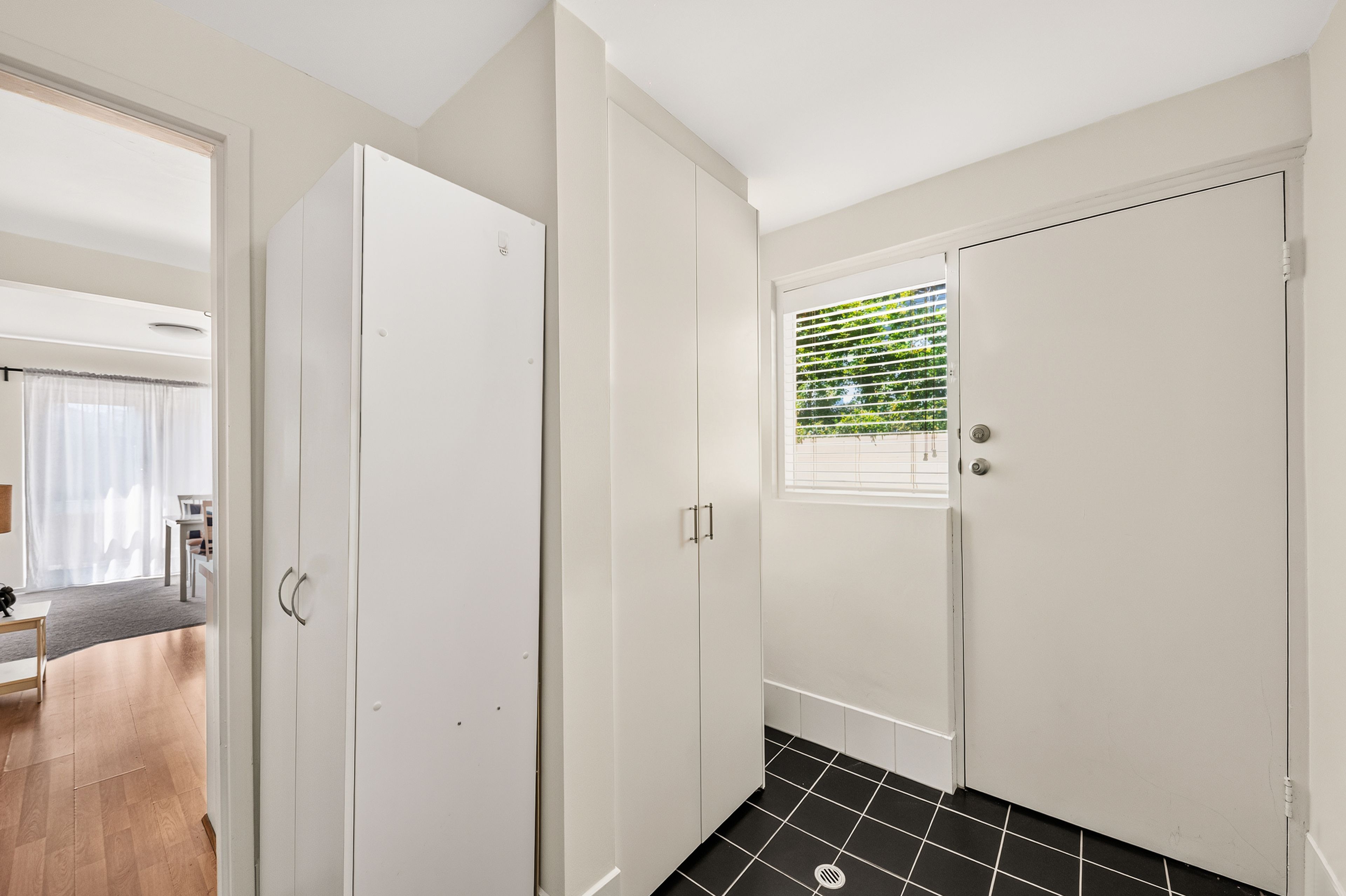 1/11 Edward Street — photo 10 of 14