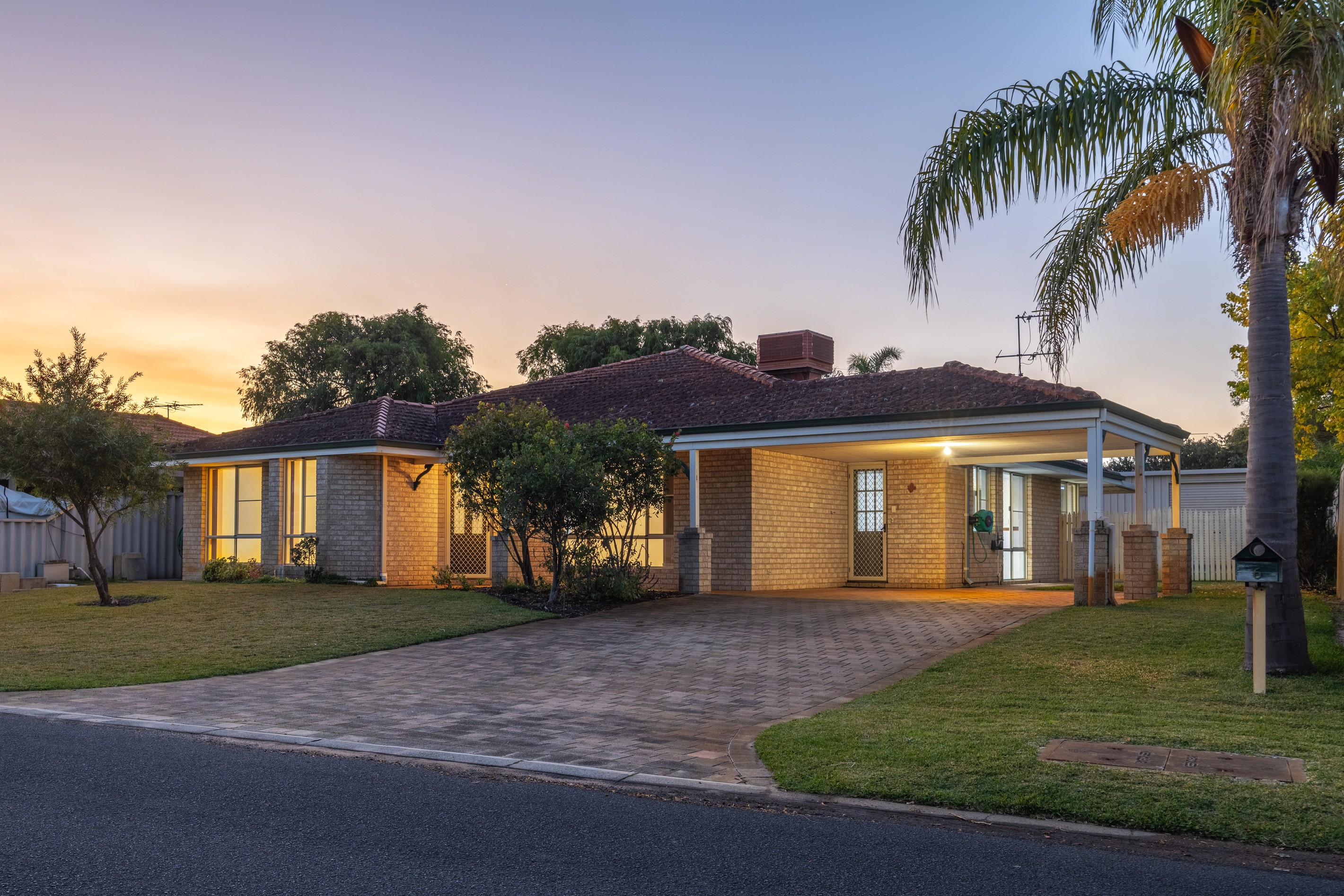 6 Lorikeet Loop, Broadwater, WA 6280