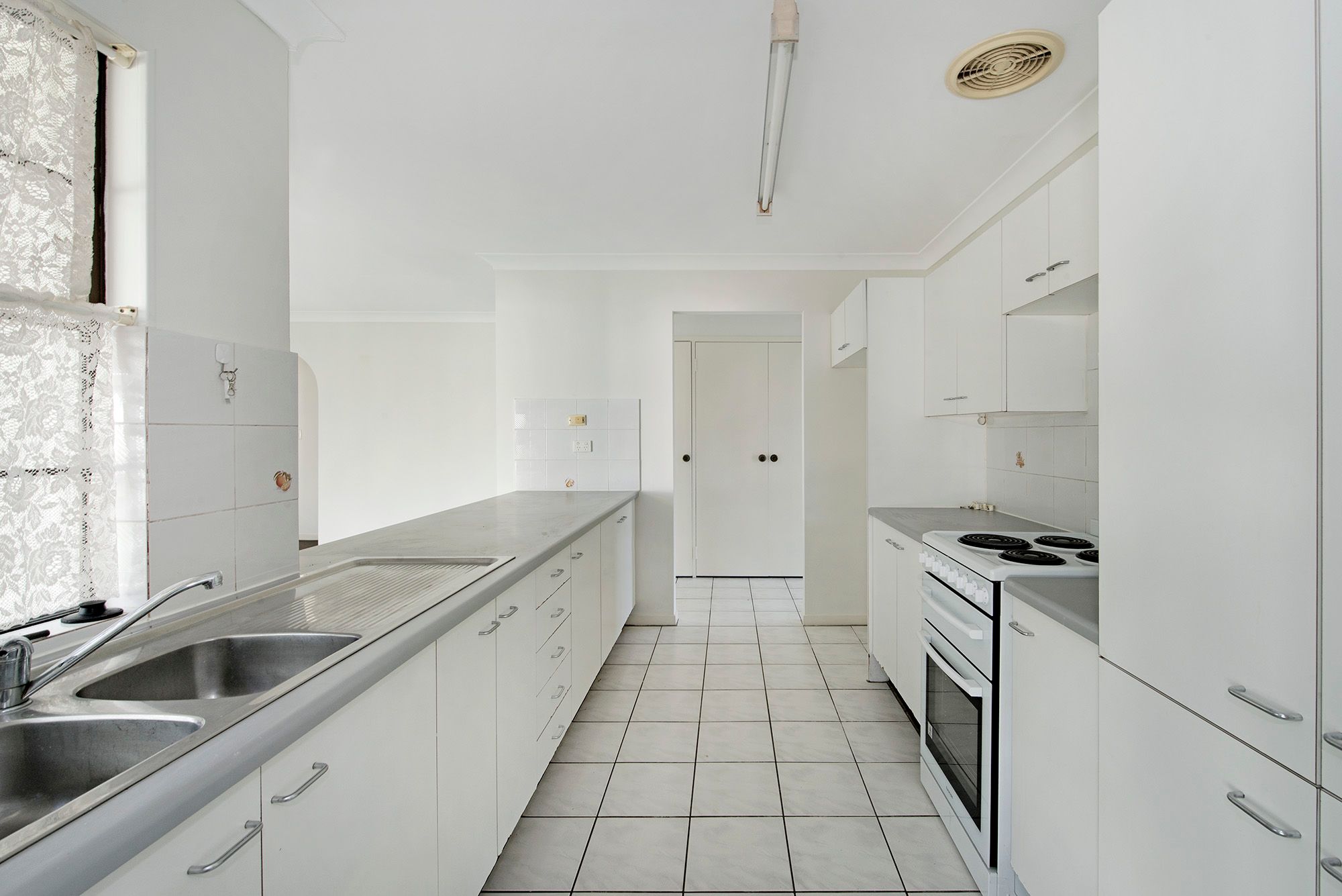 57 Donnington  Street, Carindale, QLD 4152