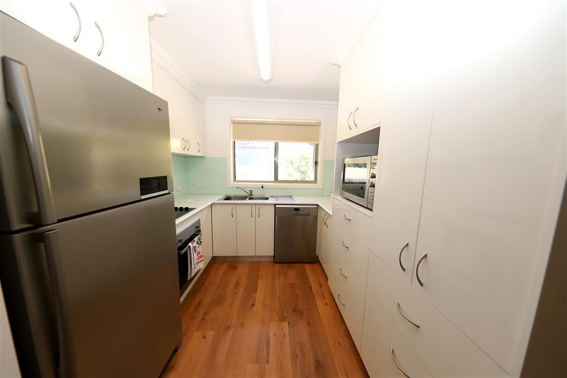 5 Chisholm Close, Tumut, NSW 2720