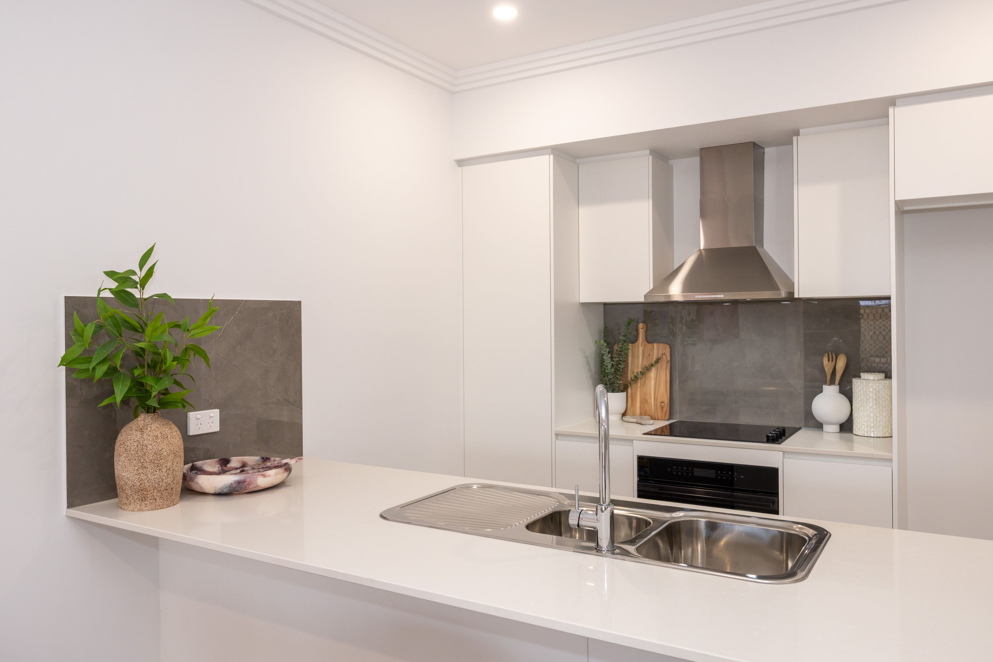 13 Buckland Drive, Rasmussen, QLD 4815
