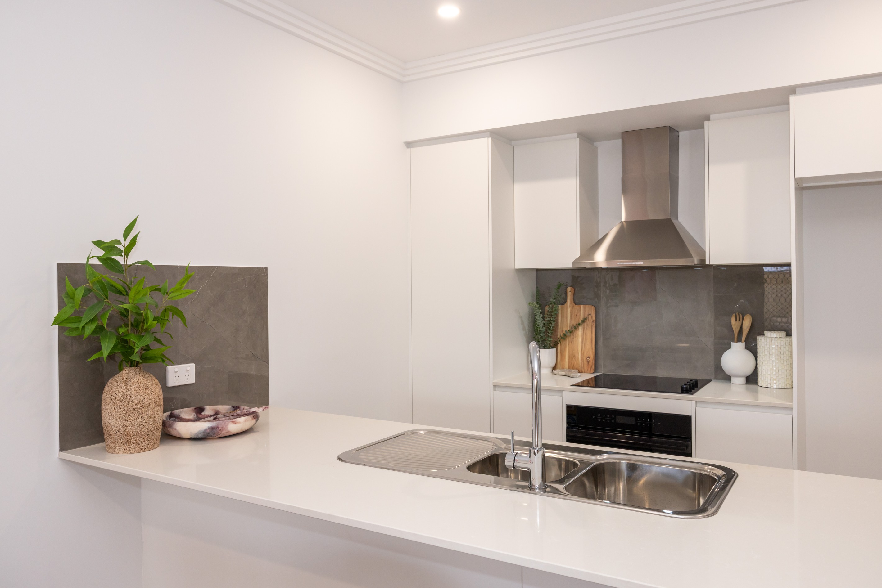 13 Buckland Drive, Rasmussen, QLD 4815