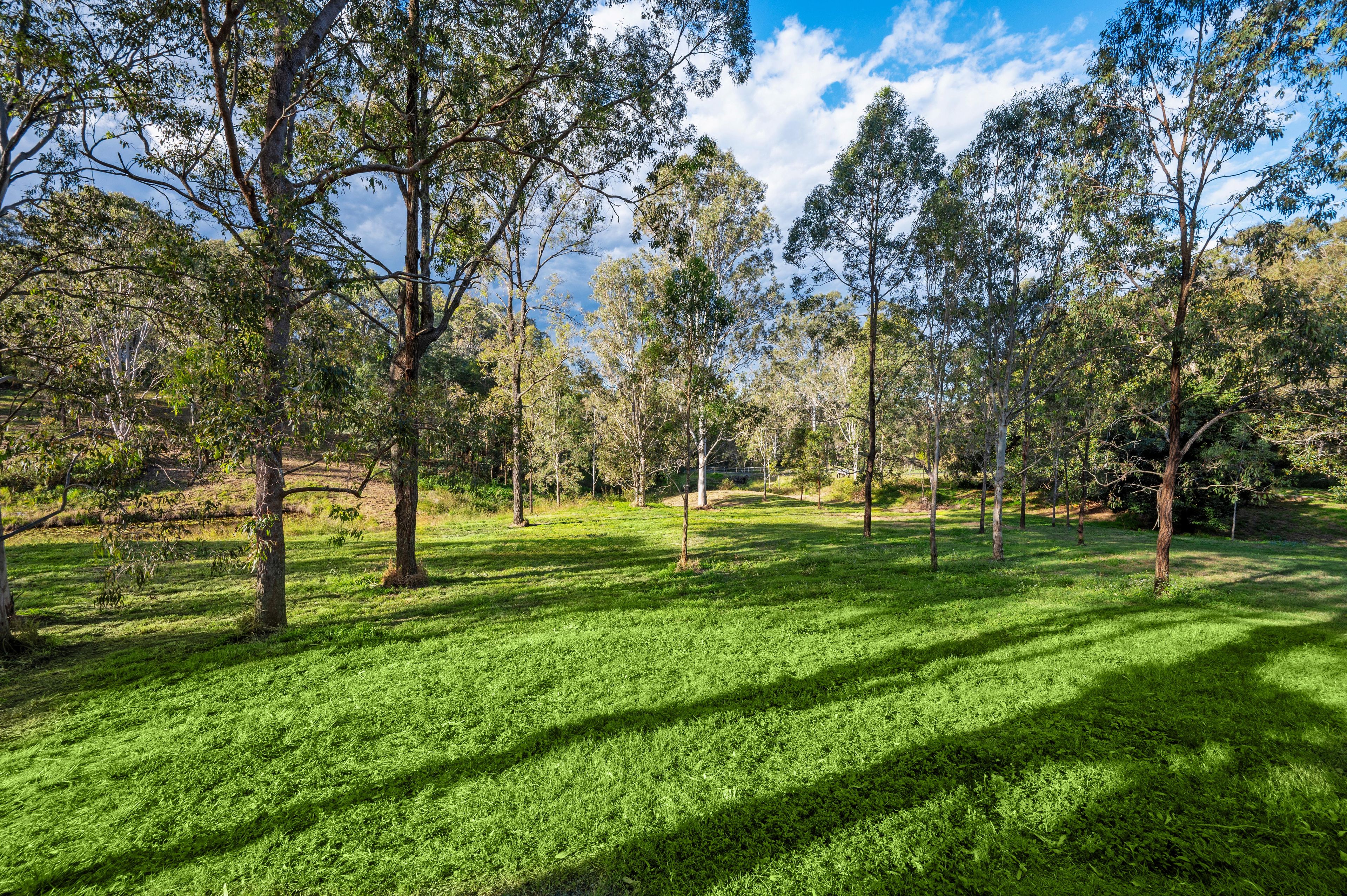 102 Oatlands Court — photo 27 of 30