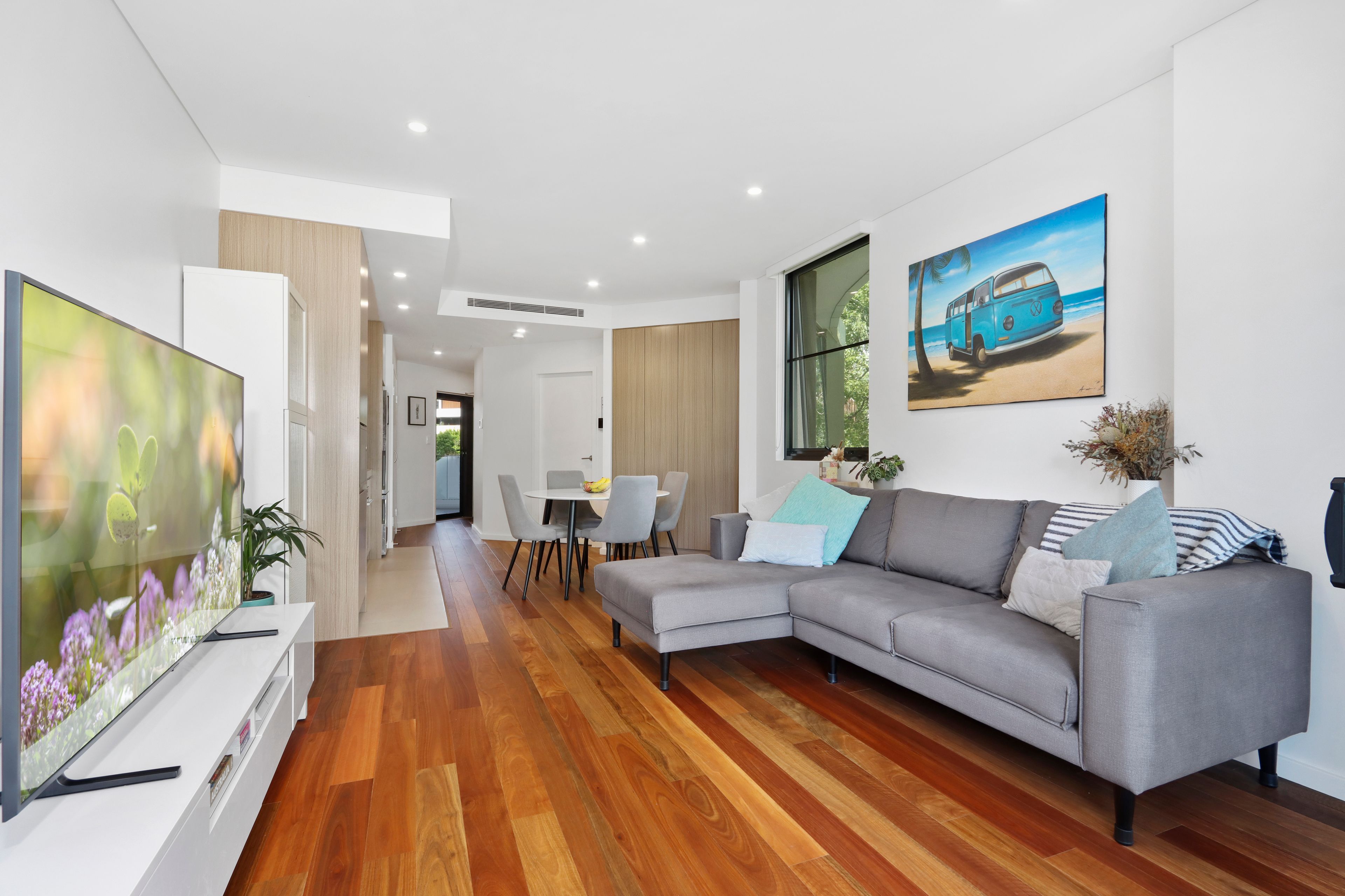 301/5-7 Higherdale Avenue, Miranda, NSW 2228