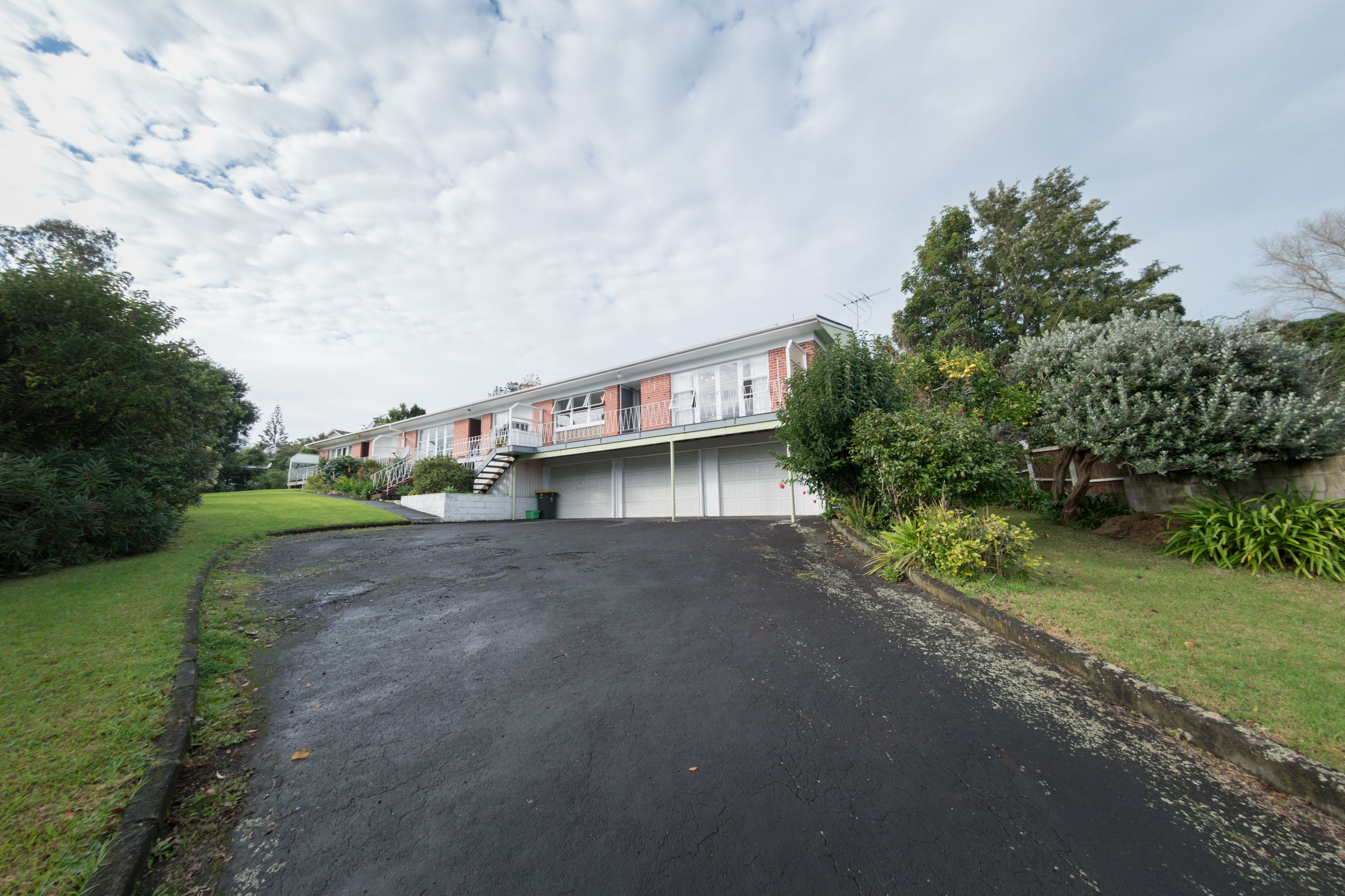 1/7 Castleton Drive, Howick, Manukau City