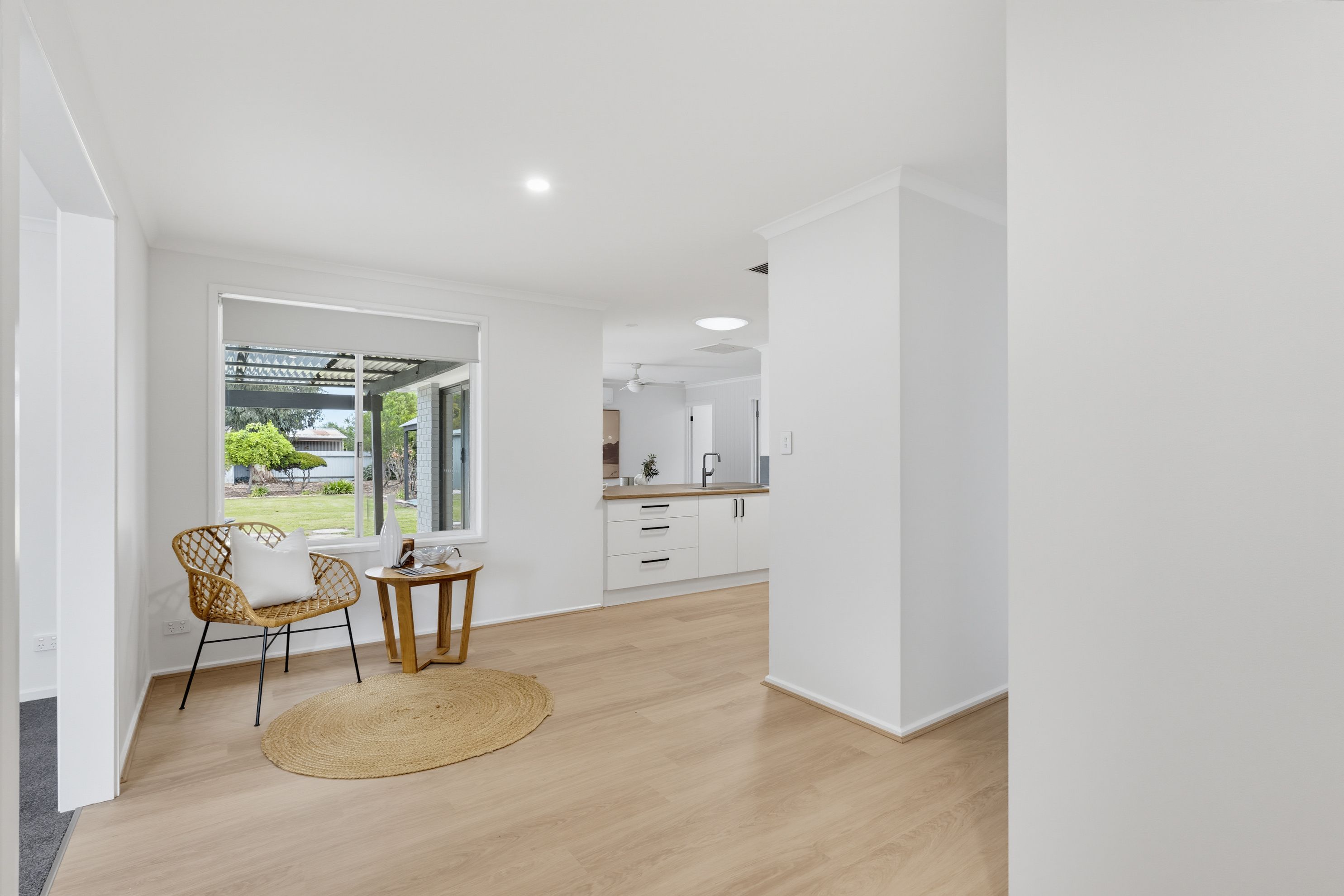 11 Katherine Drive — photo 4 of 27