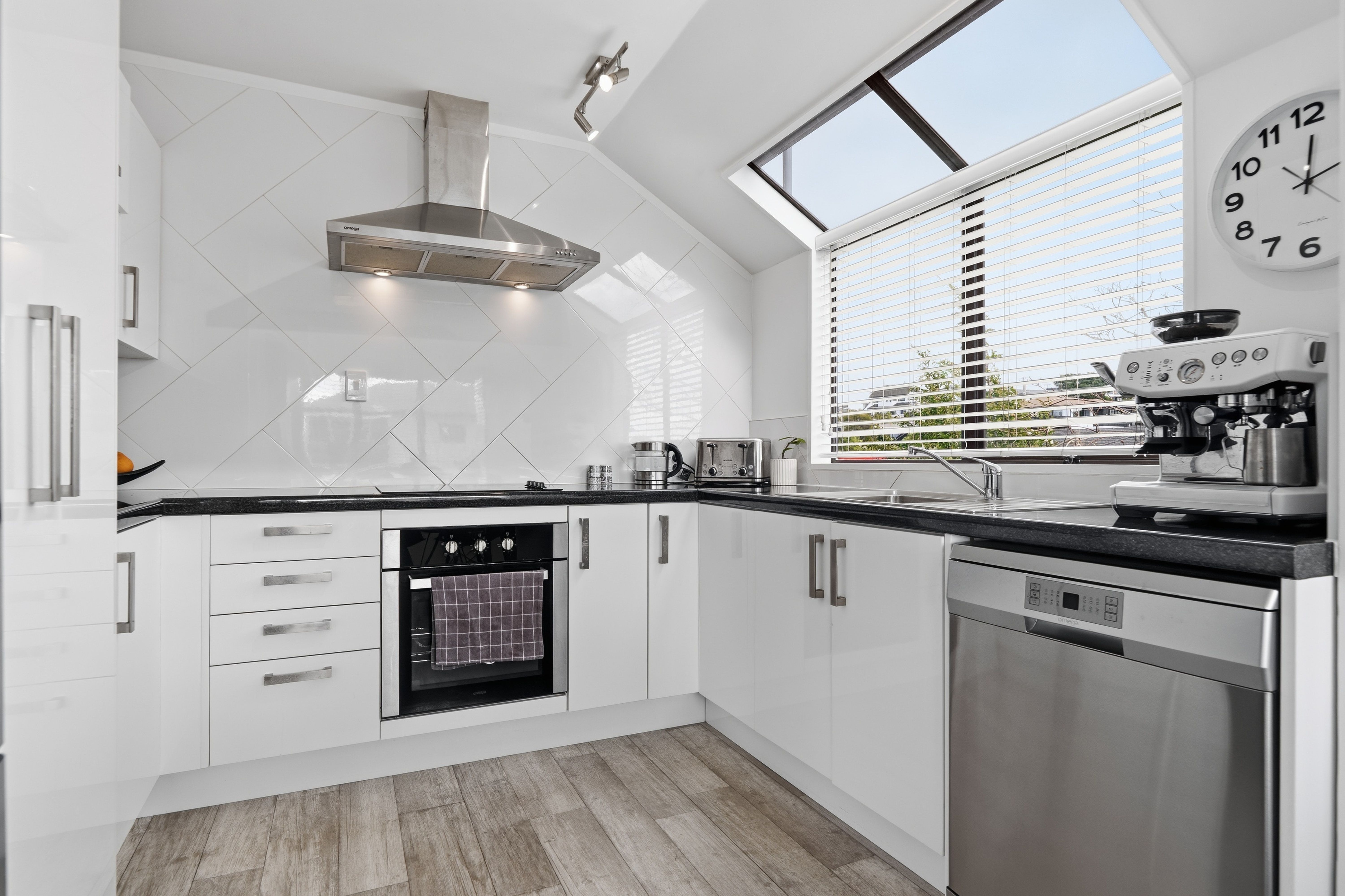 2/29 Landscape Road, Otumoetai, Tauranga City