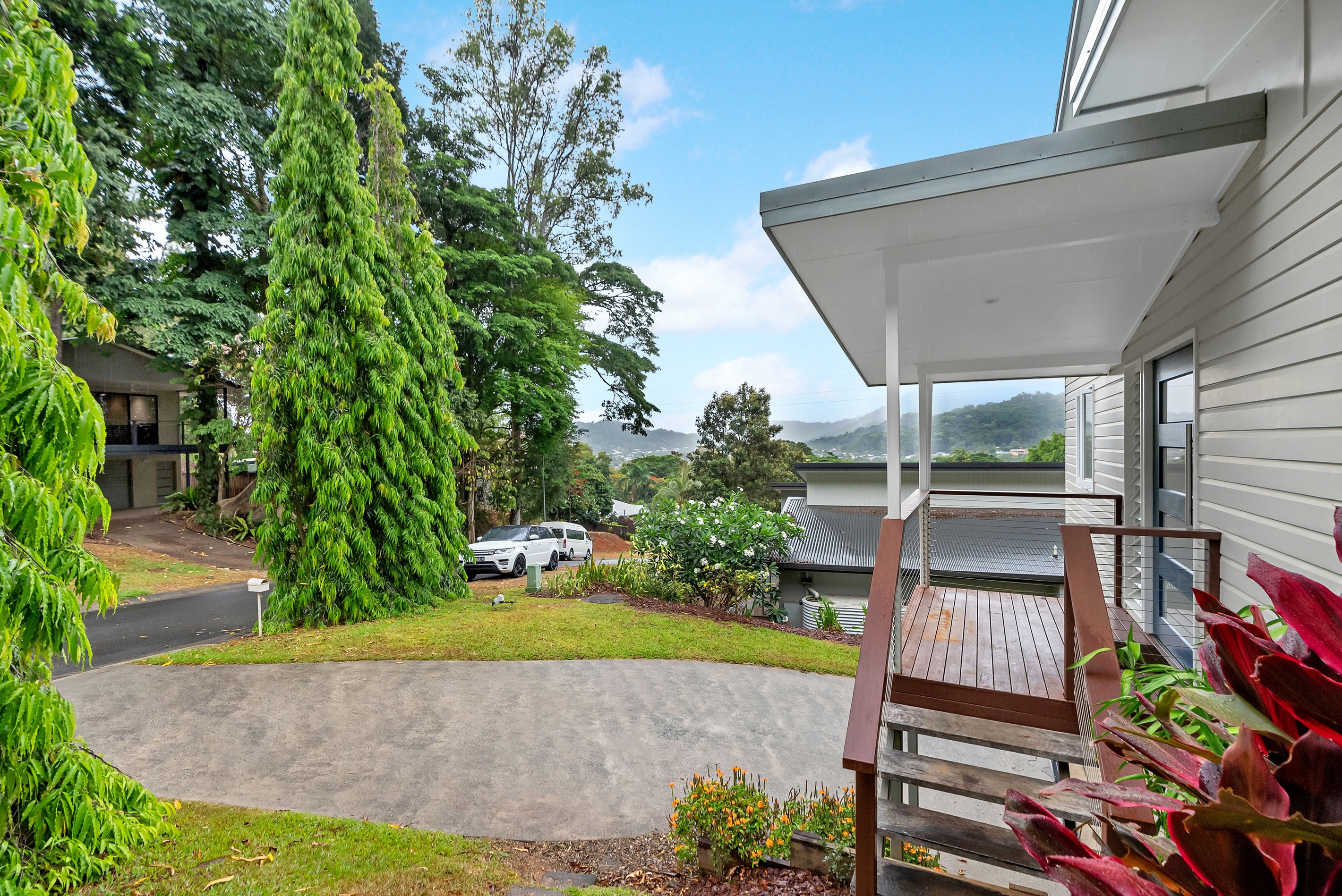 13 Palmer Rise, Brinsmead, QLD 4870