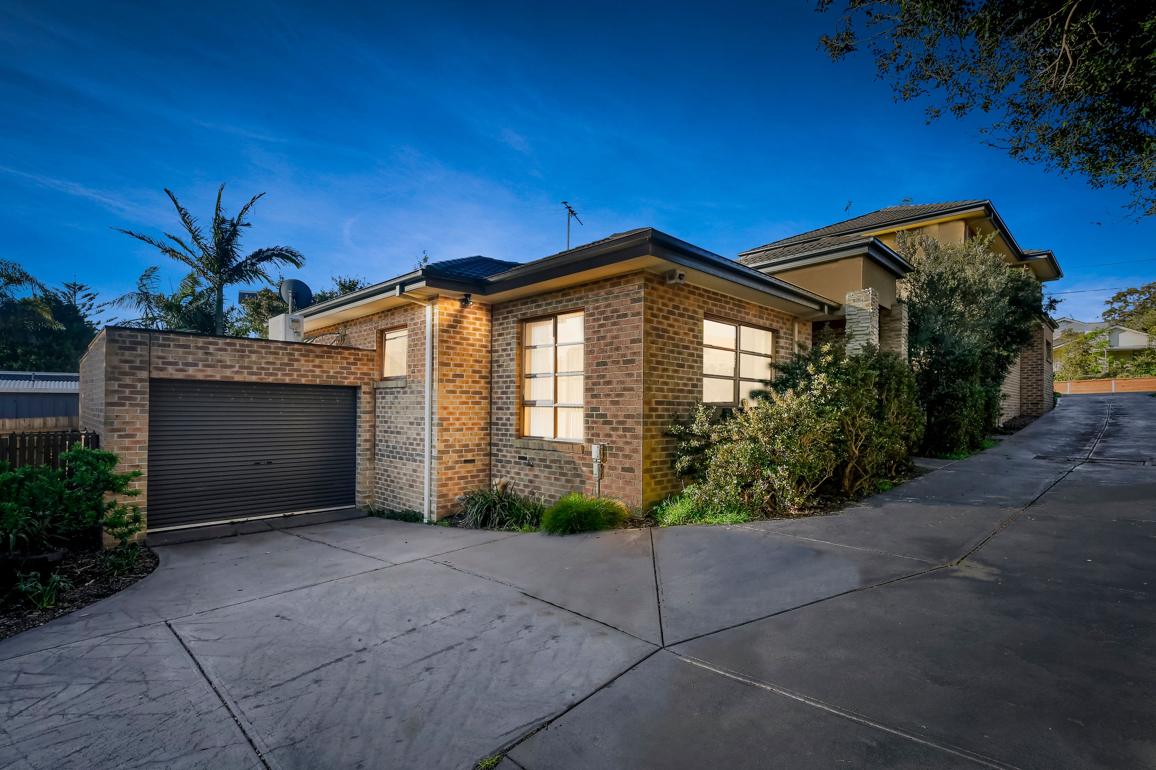 8 Ithaca Road, Frankston South VIC 3199