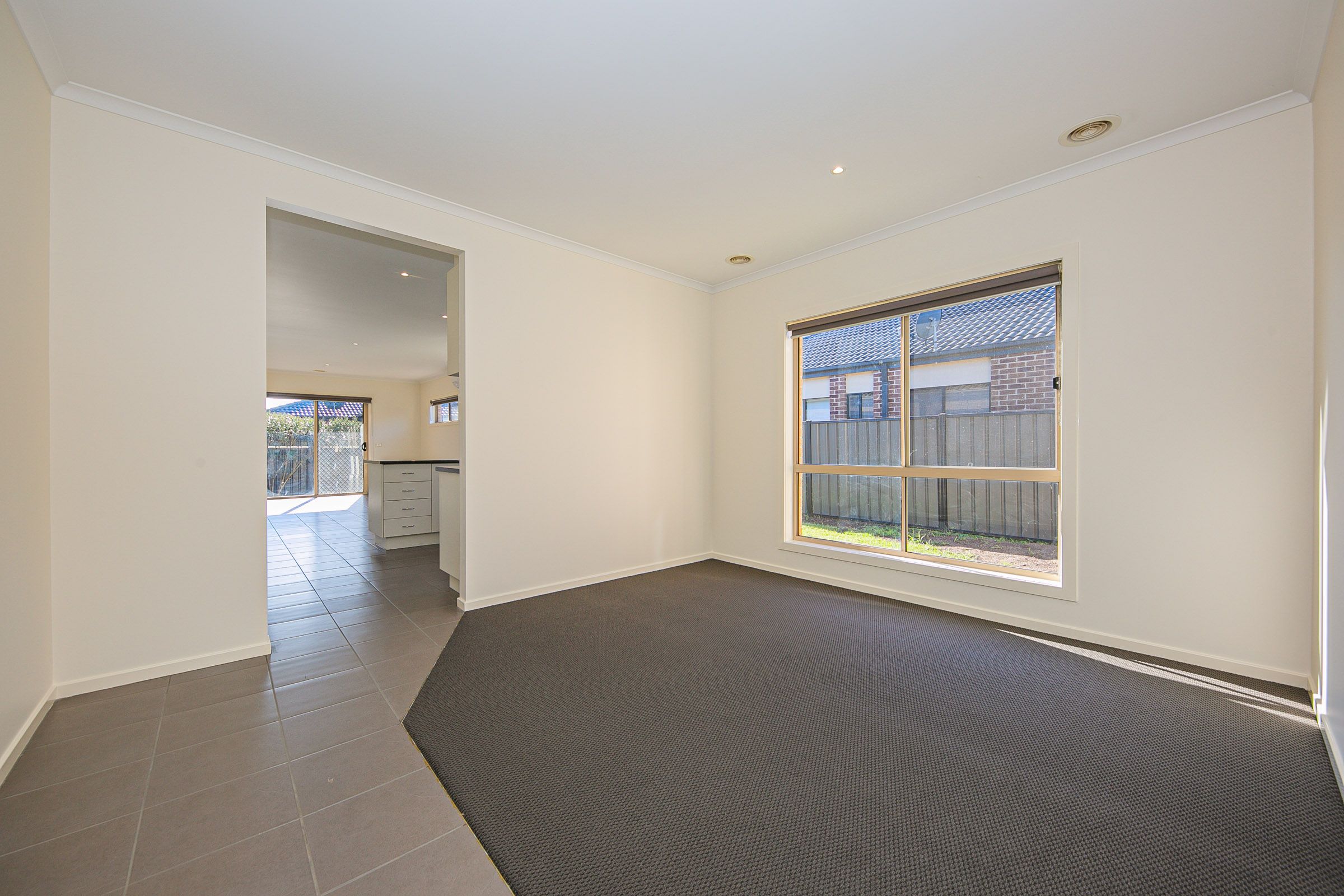 13 Appaloosa Grove, Clyde North, VIC 3978