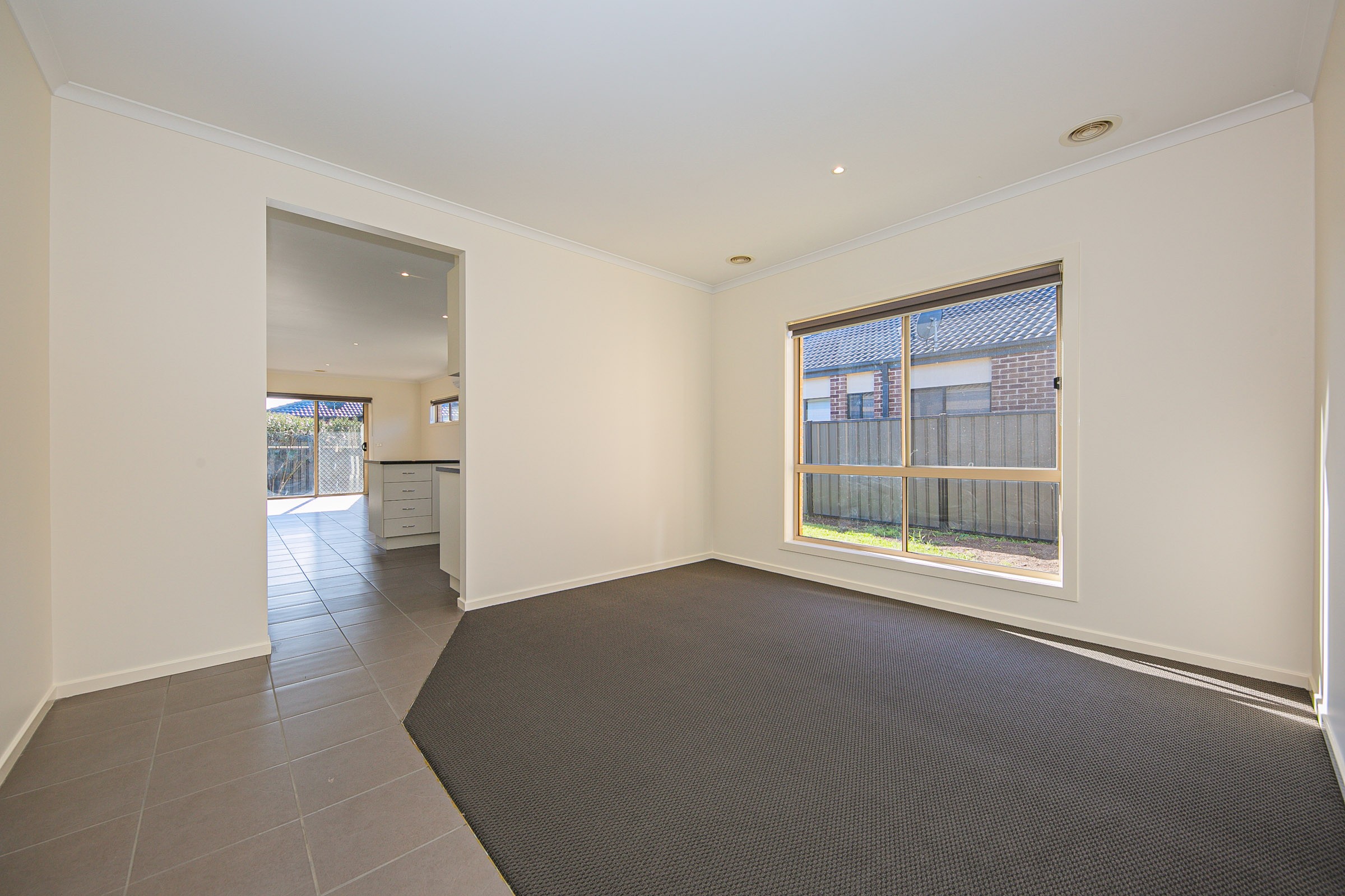 13 Appaloosa Grove, Clyde North, VIC 3978