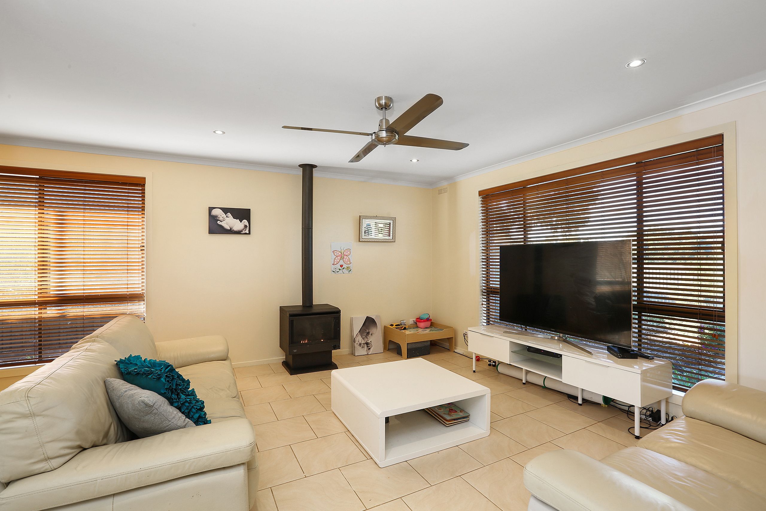 17 Sheeran Crescent, Lara, VIC 3212