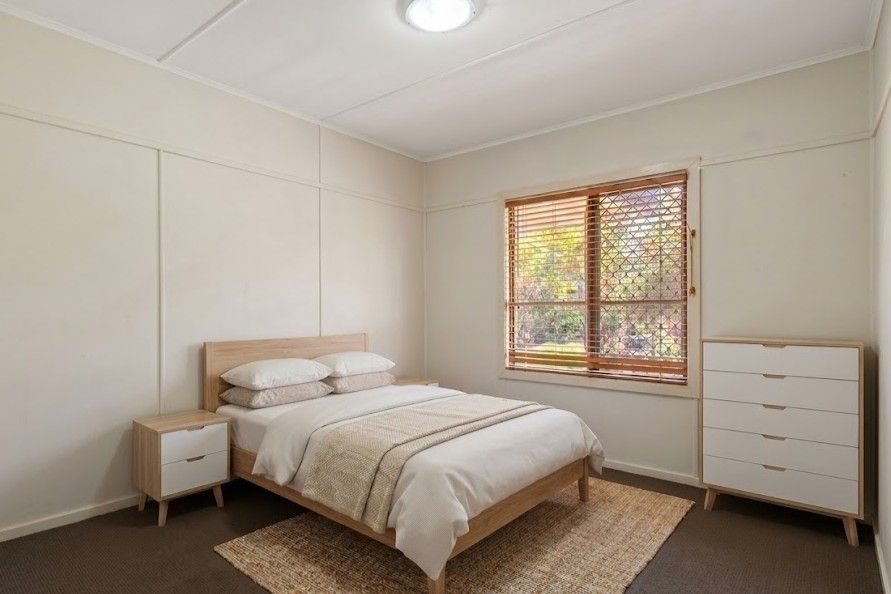 16 Challenor Street — photo 6 of 12