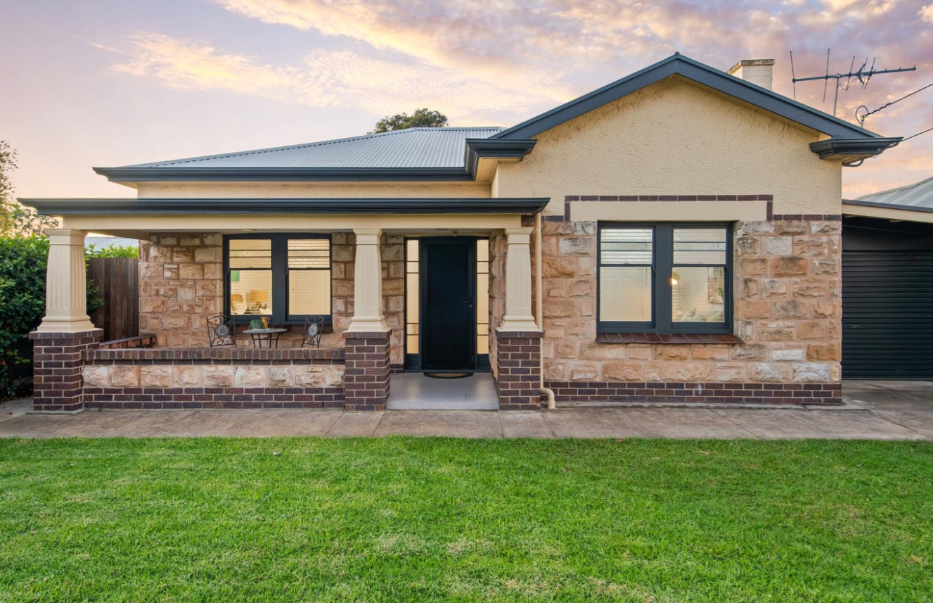 4 Collingwood Avenue, Flinders Park SA 5025