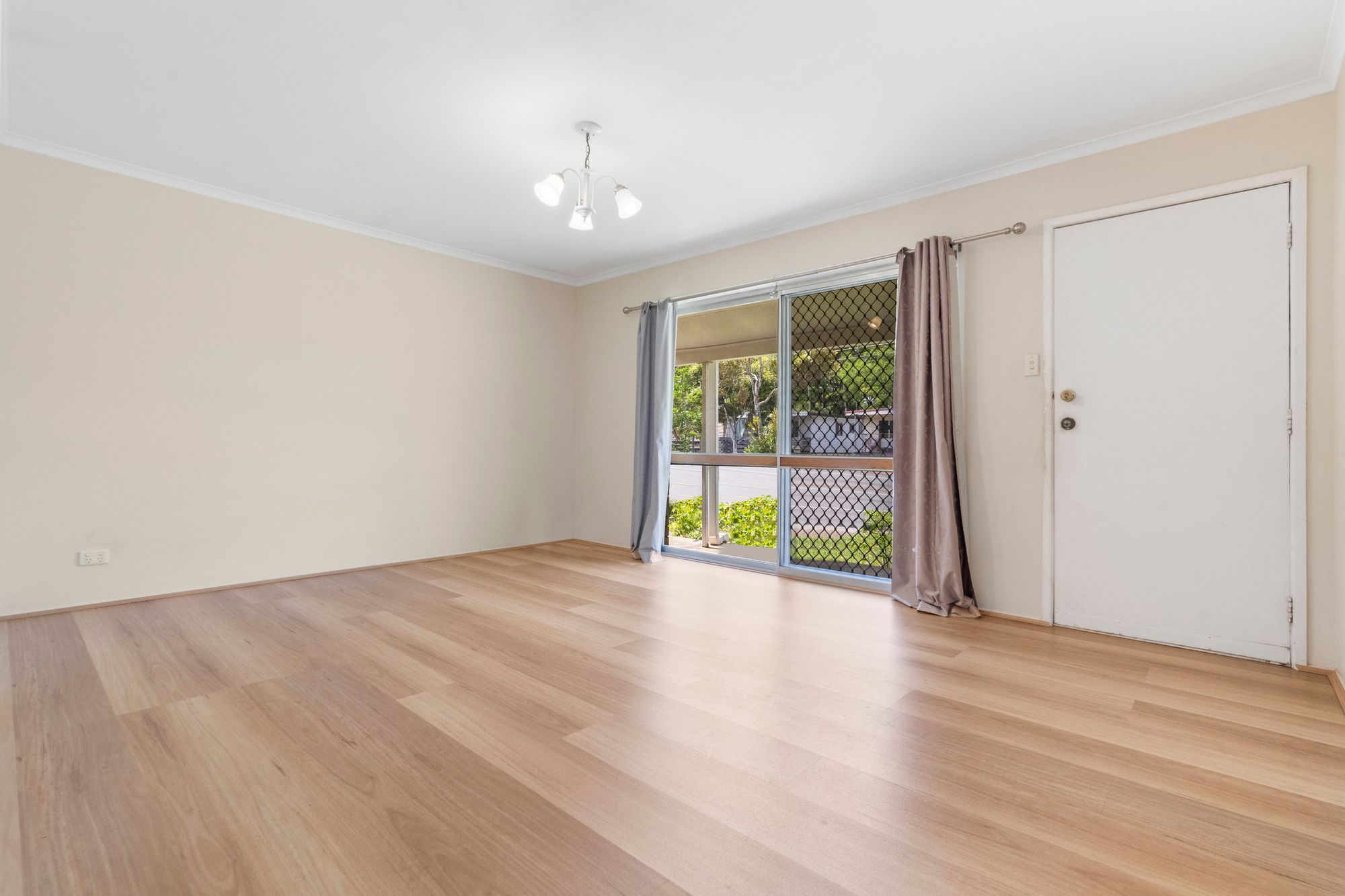 18 Anthony Street, Kingston, QLD 4114