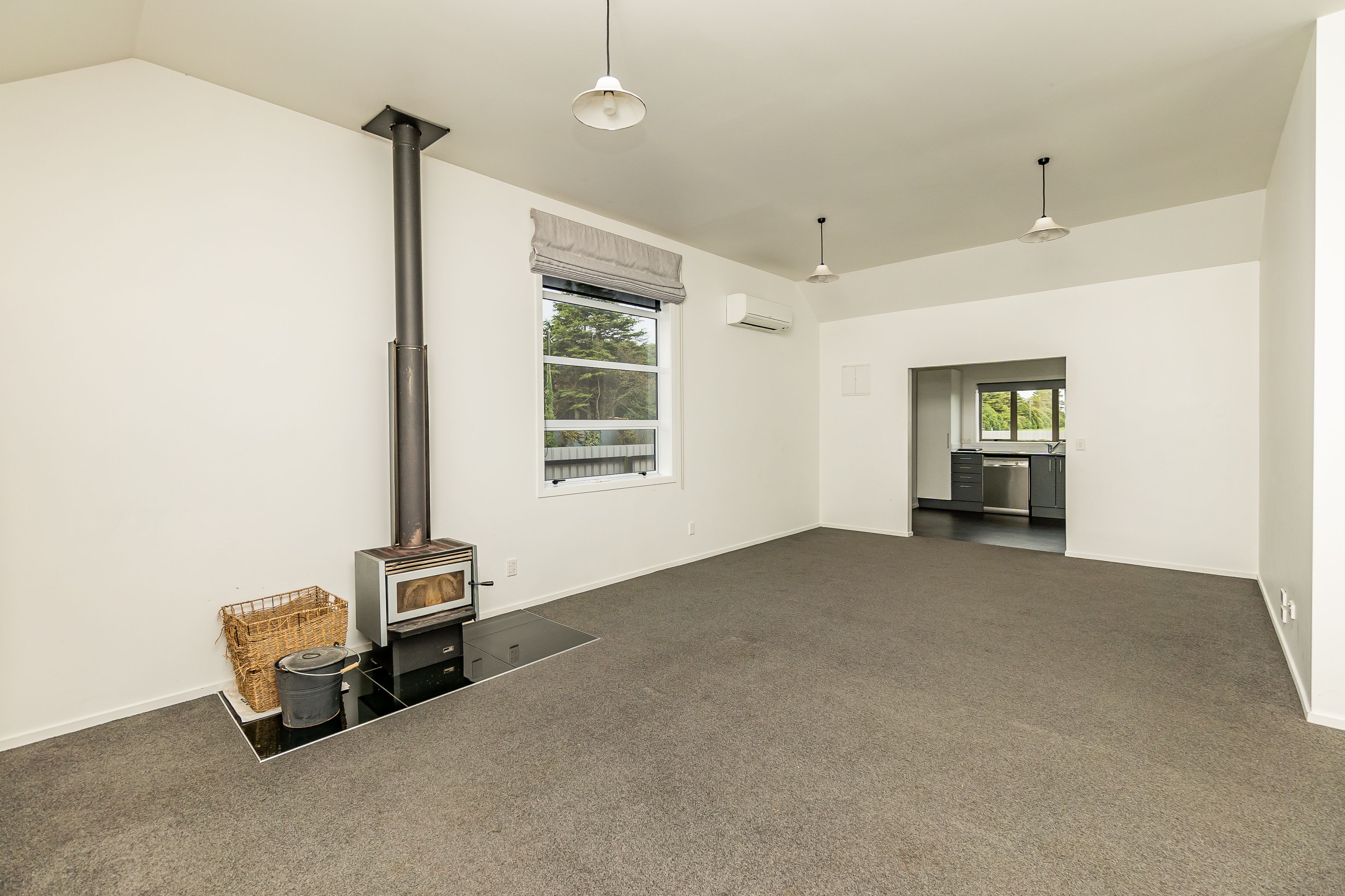 6 Waipopo Road, Seadown, Timaru District 7973 Leased House Ray