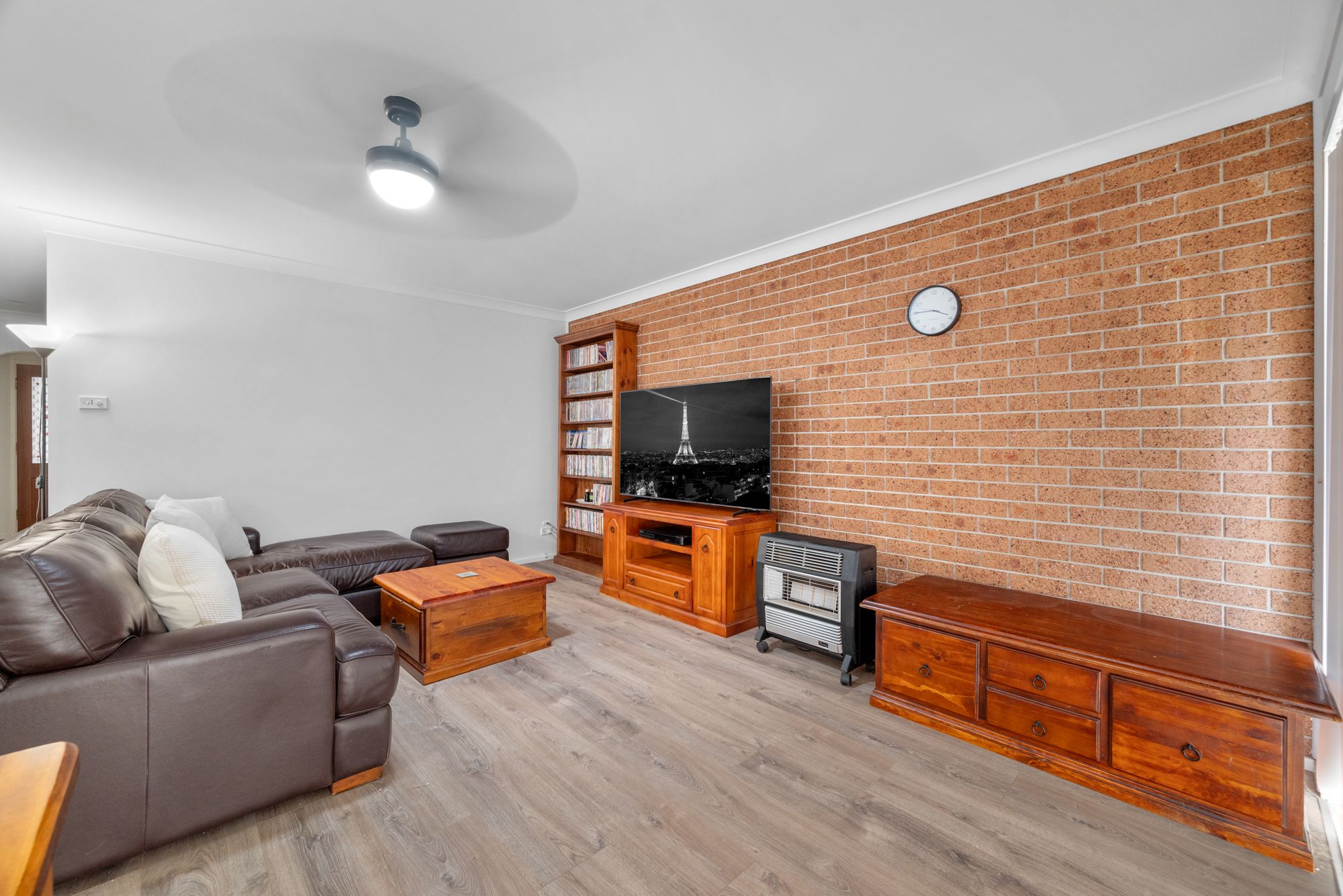 18 Day Place, Minto, NSW 2566