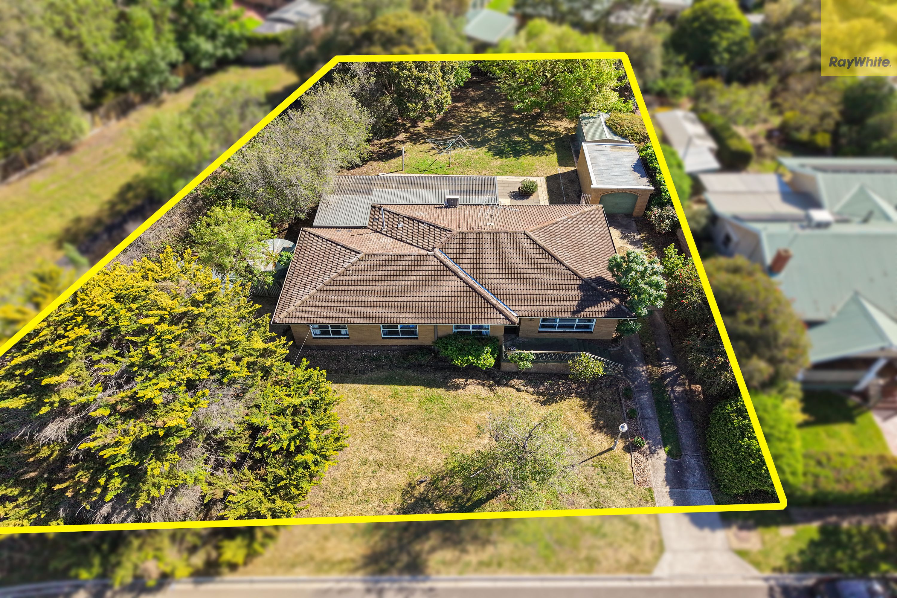 6 Sutherland Street, Bacchus Marsh, VIC 3340