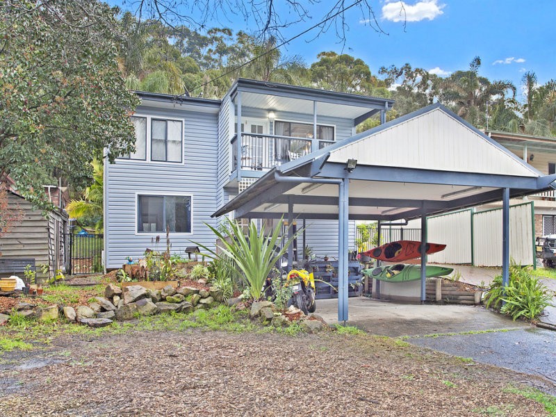 216 Empire Bay Drive, Empire Bay, NSW 2257