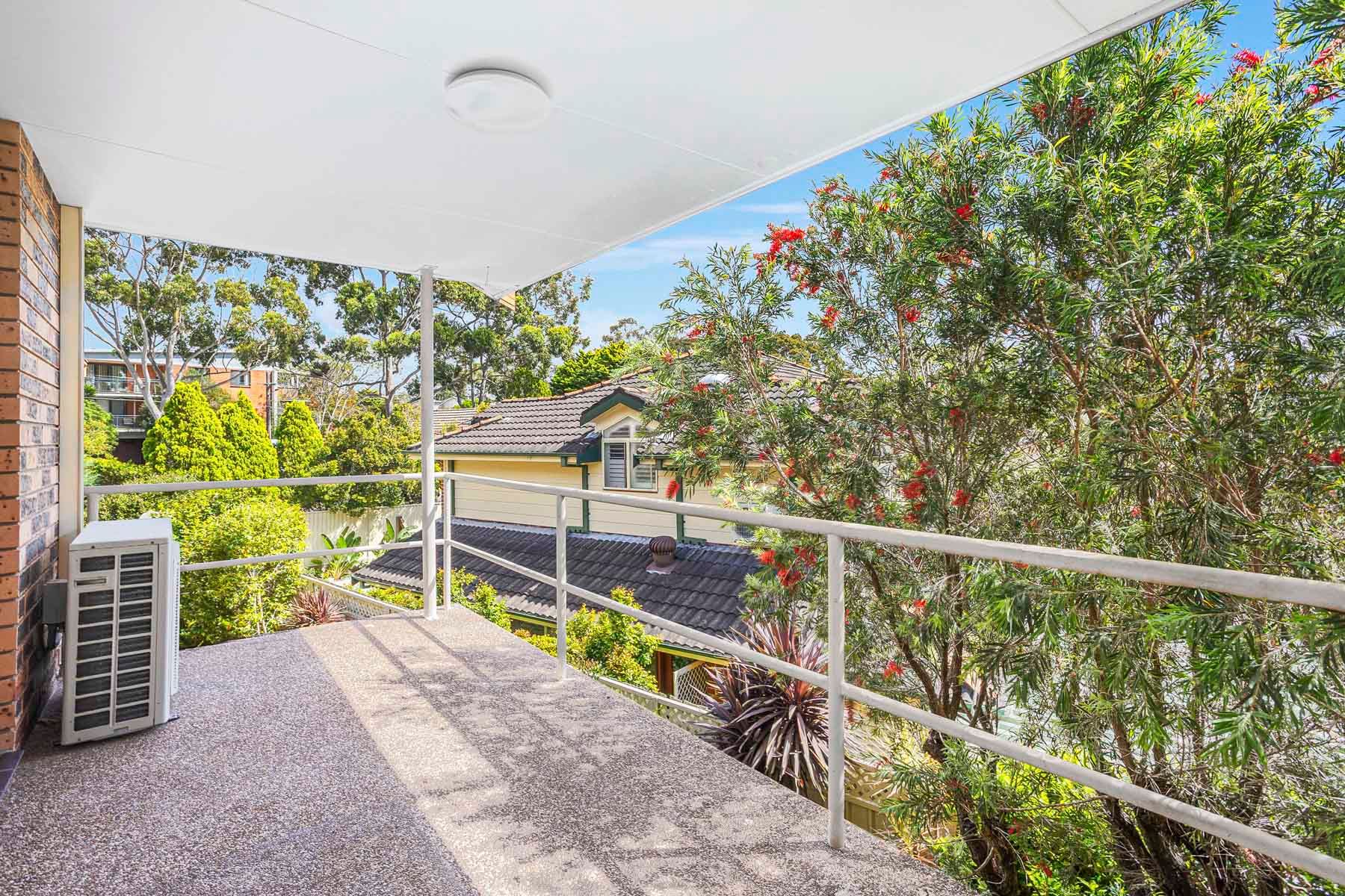 19/2-6 Jacaranda Road — photo 8 of 8