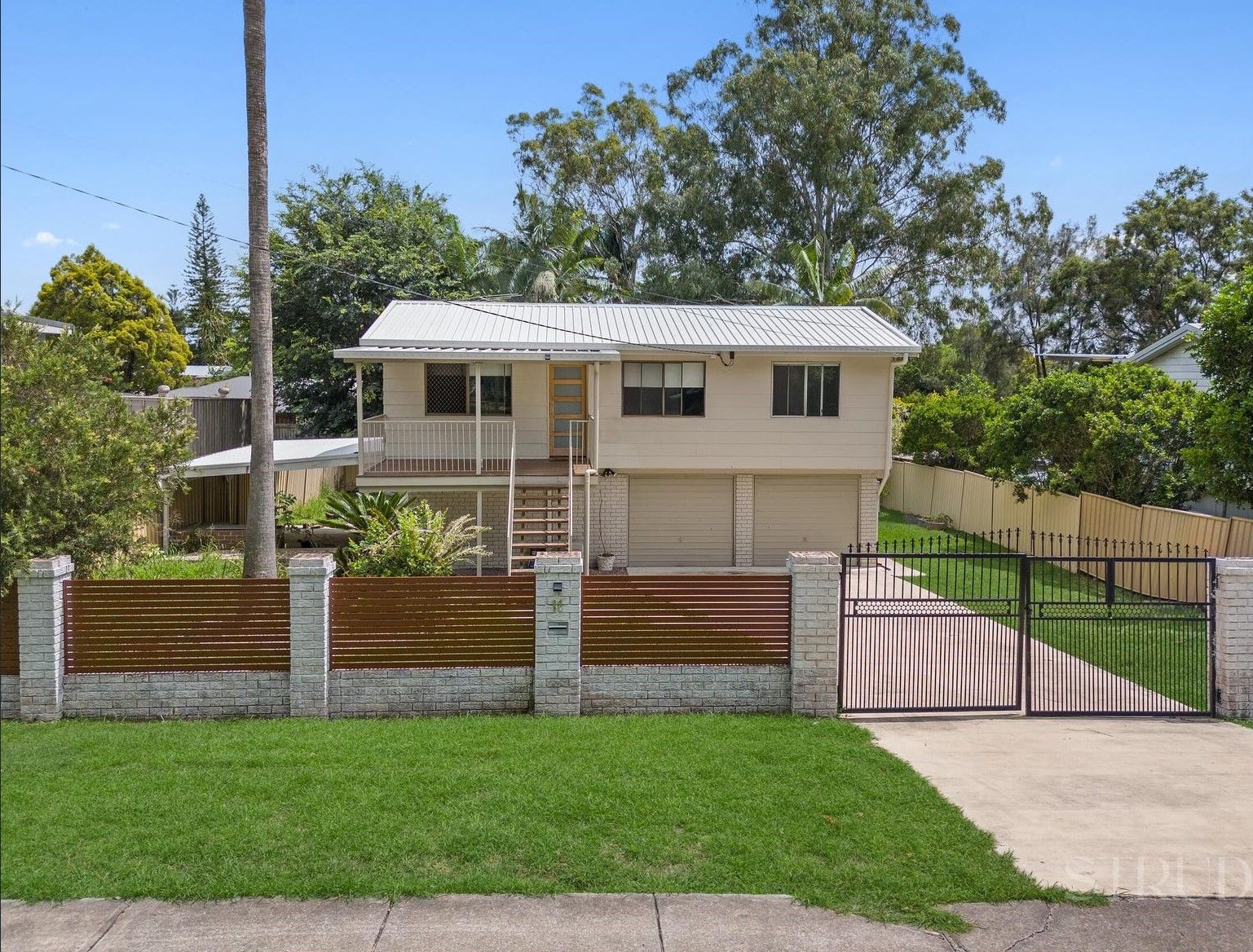 11 Vicki Street, Redbank Plains, QLD 4301