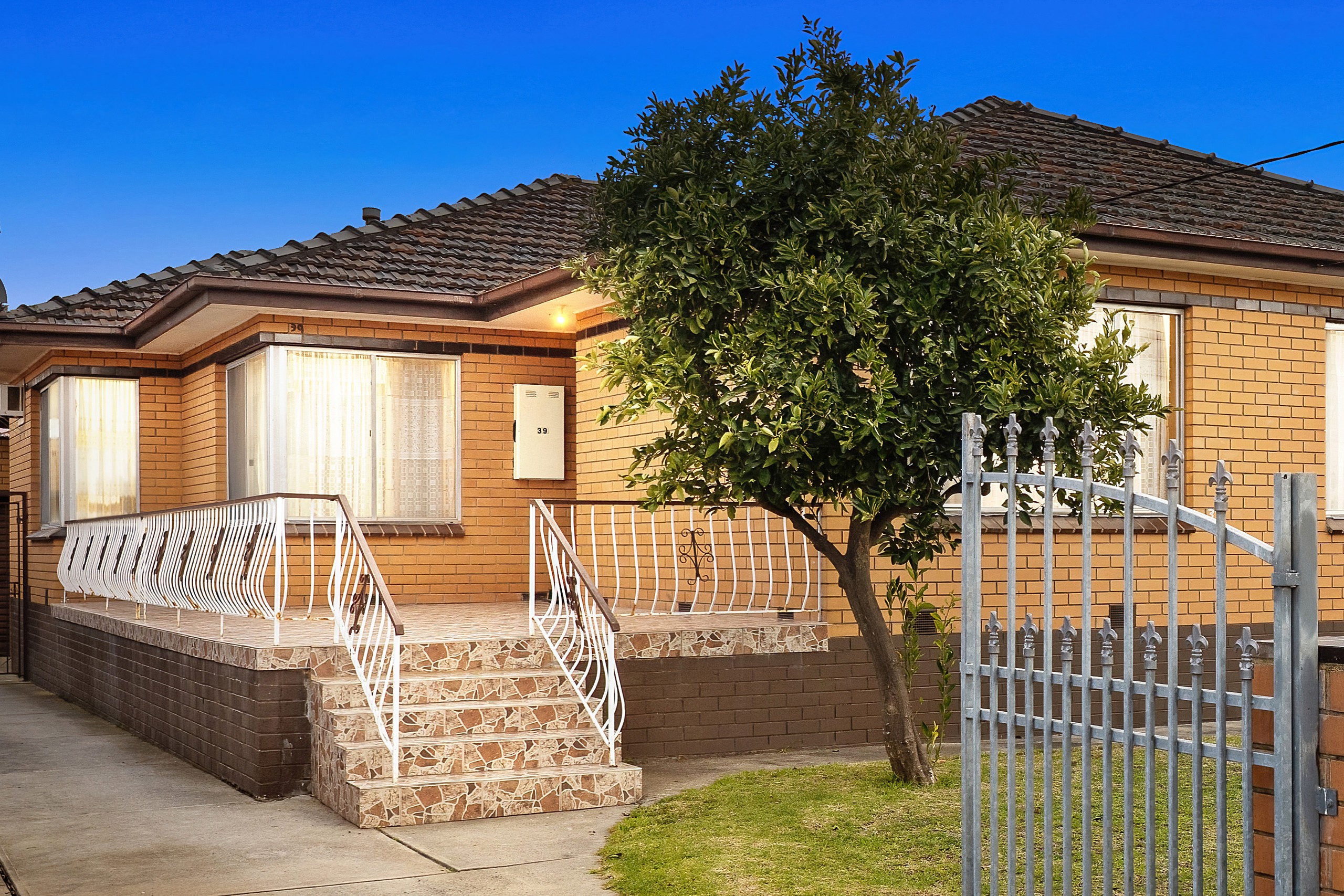 39 Kay Avenue, Lalor, VIC 3075