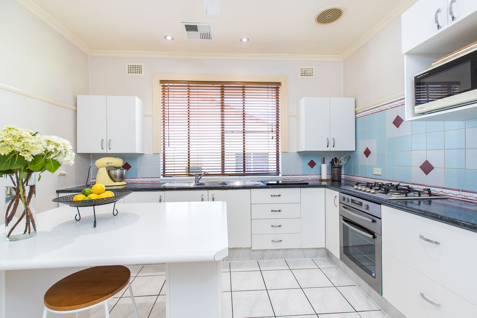 16 Cowmeadow Road, Mount Hutton, NSW 2290