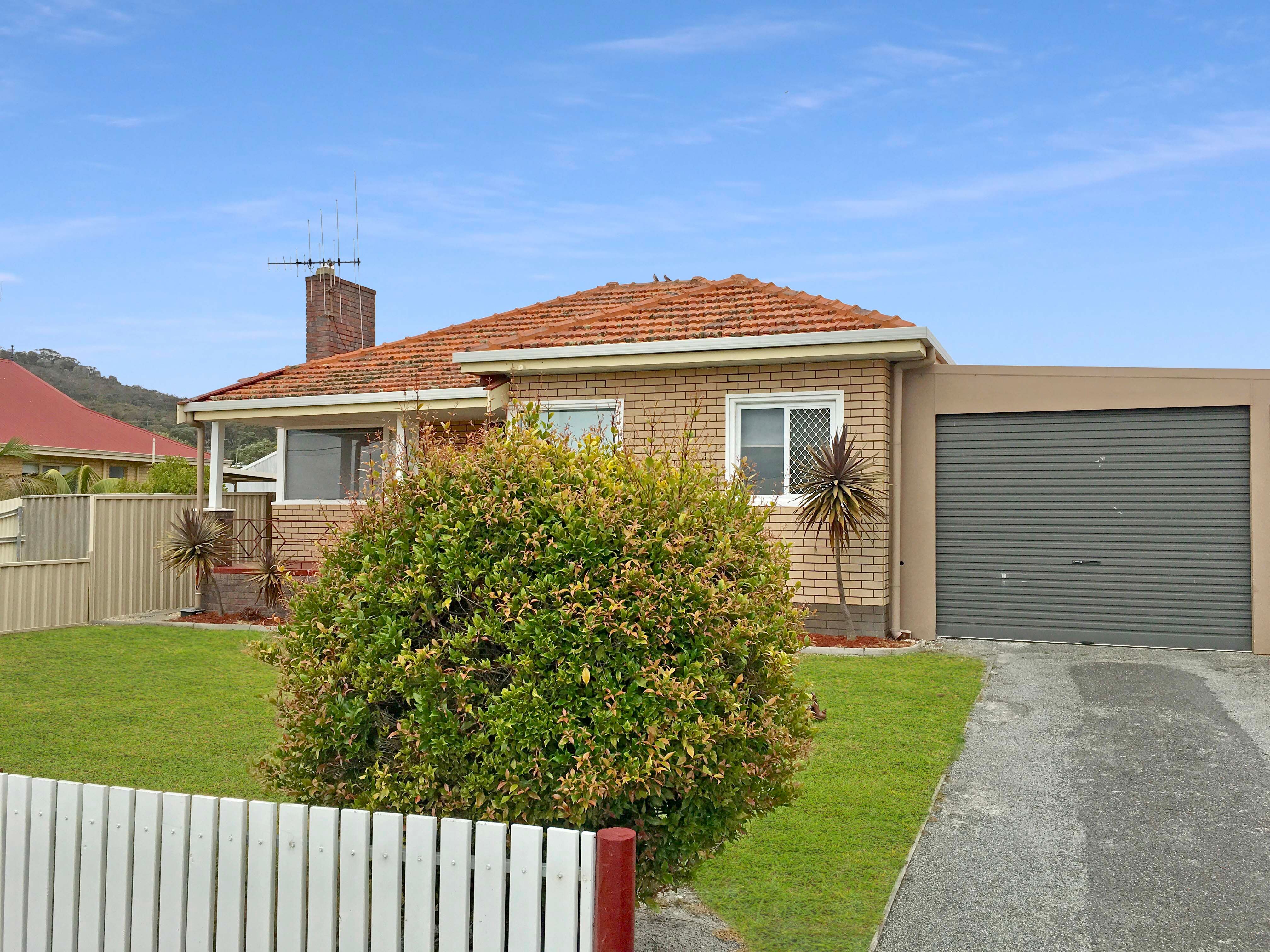 9 Pioneer Road, Centennial Park WA 6330