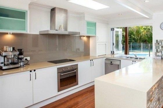 4 Coleto Crescent, Burleigh Waters, QLD 4220