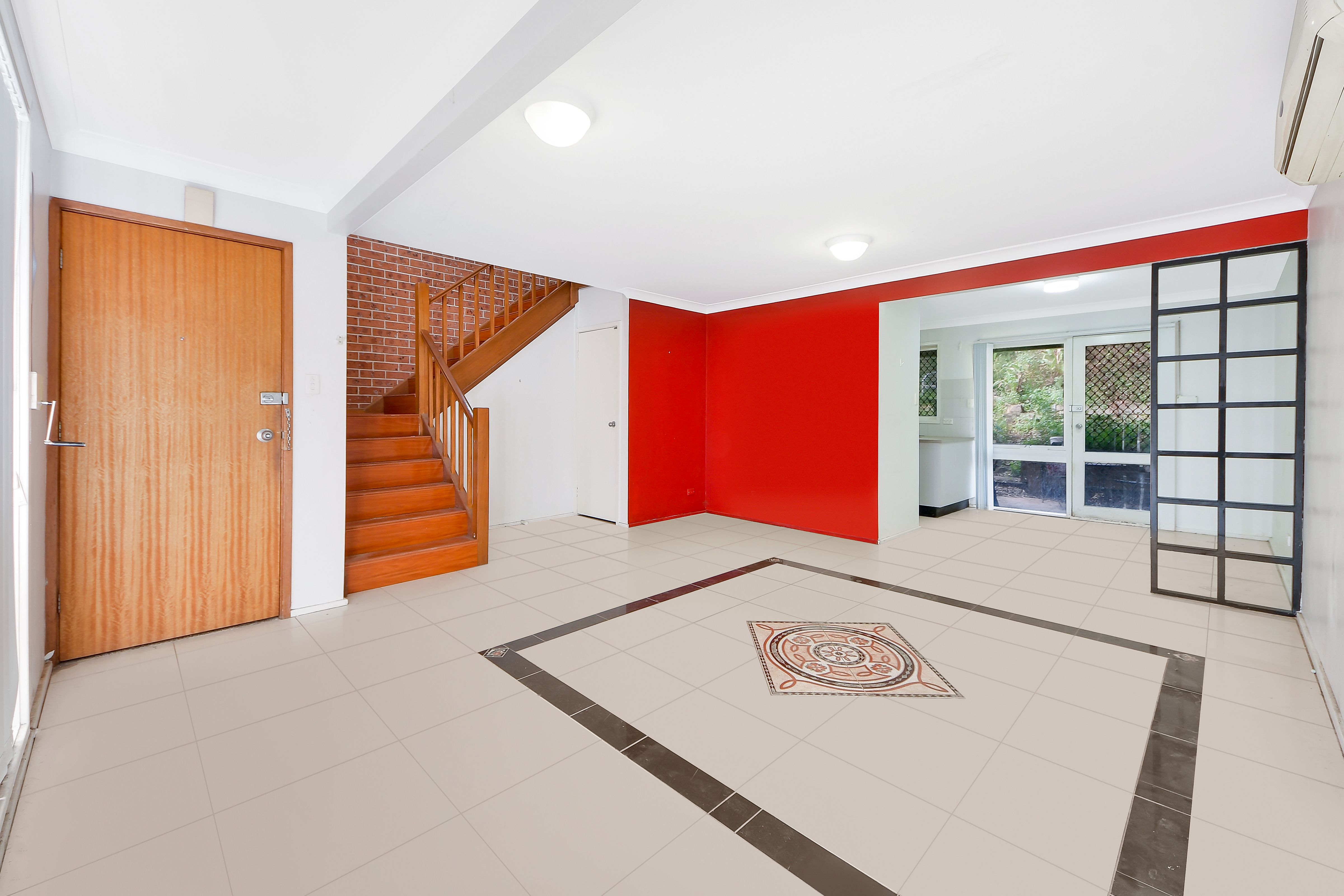 Glenfield, NSW 2167