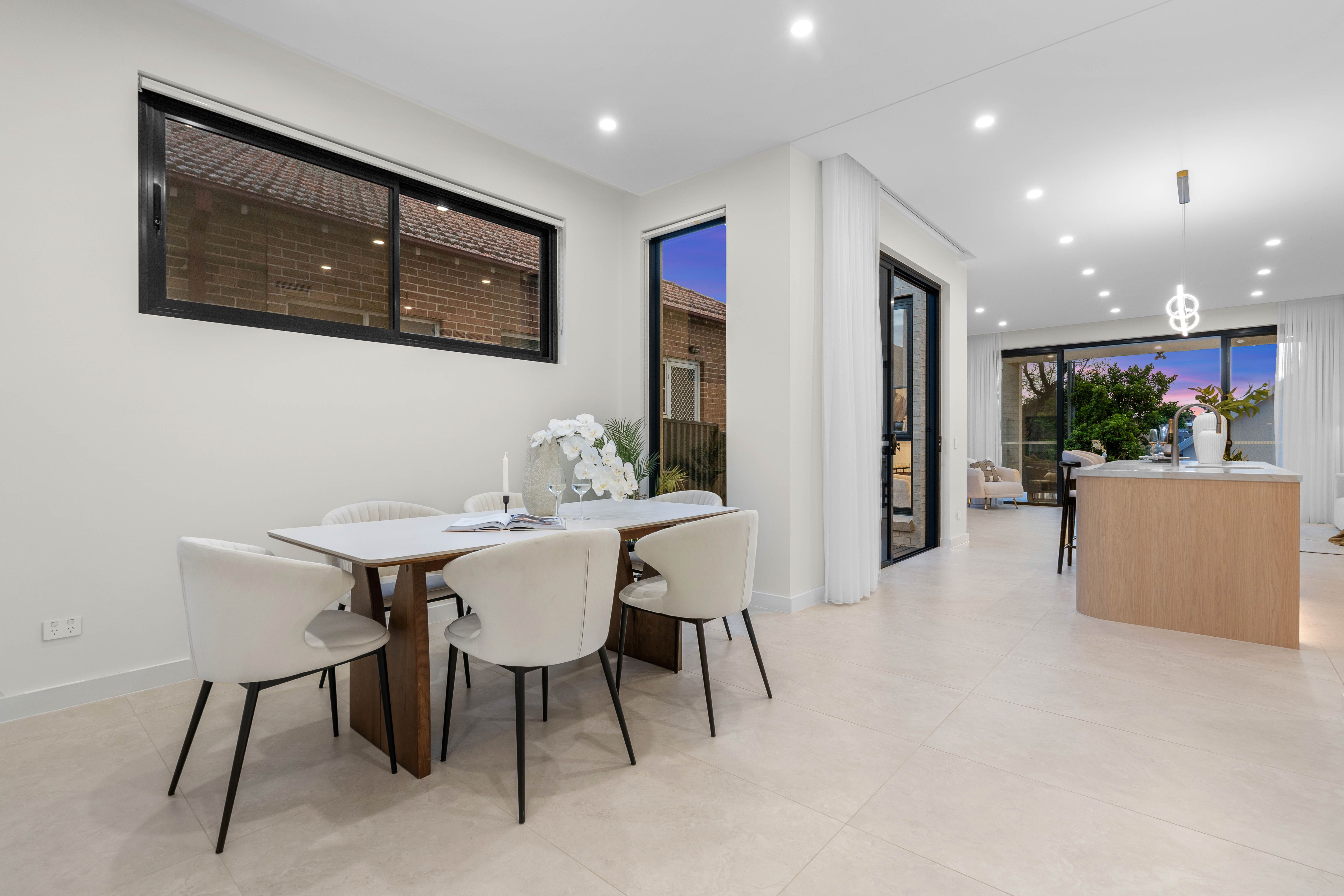 55D Penshurst Street — photo 4 of 21