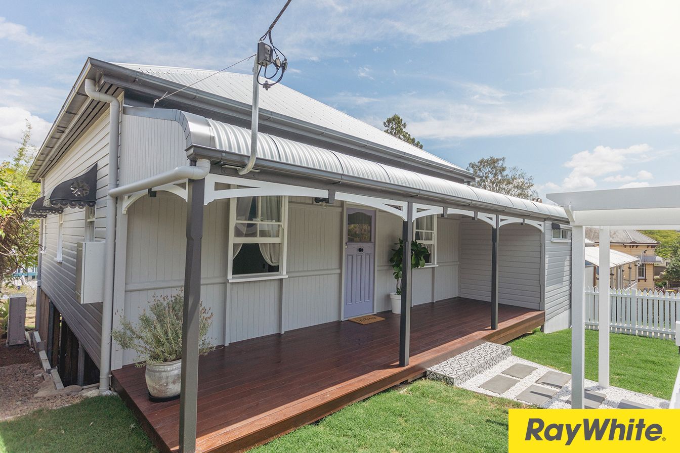9 Omar Street, West Ipswich, QLD 4305