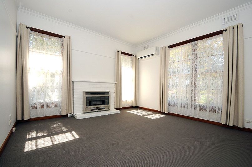 12 Oxford Street, Frankston, VIC 3199