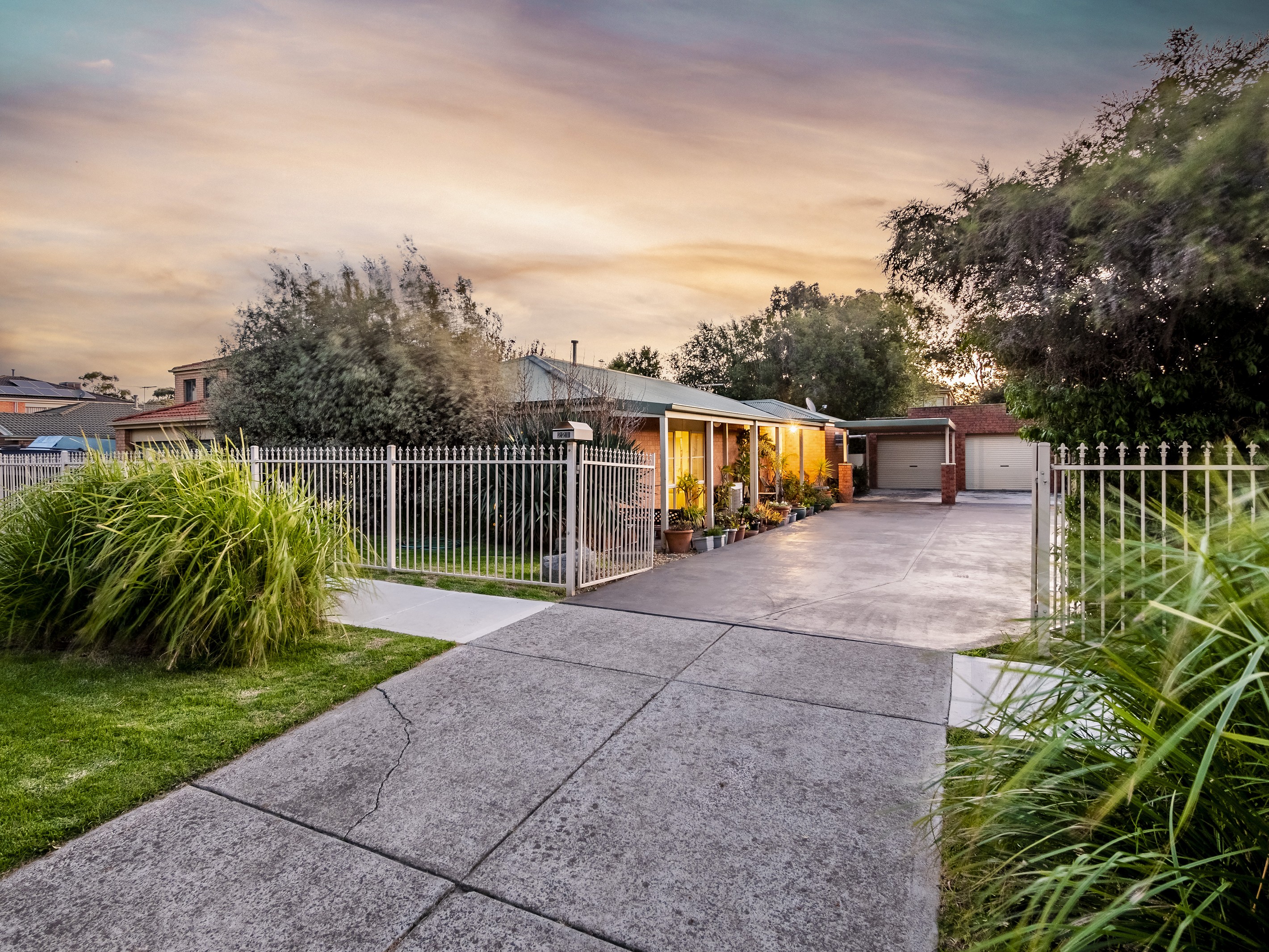 221 Monahans Road, Cranbourne West, VIC 3977