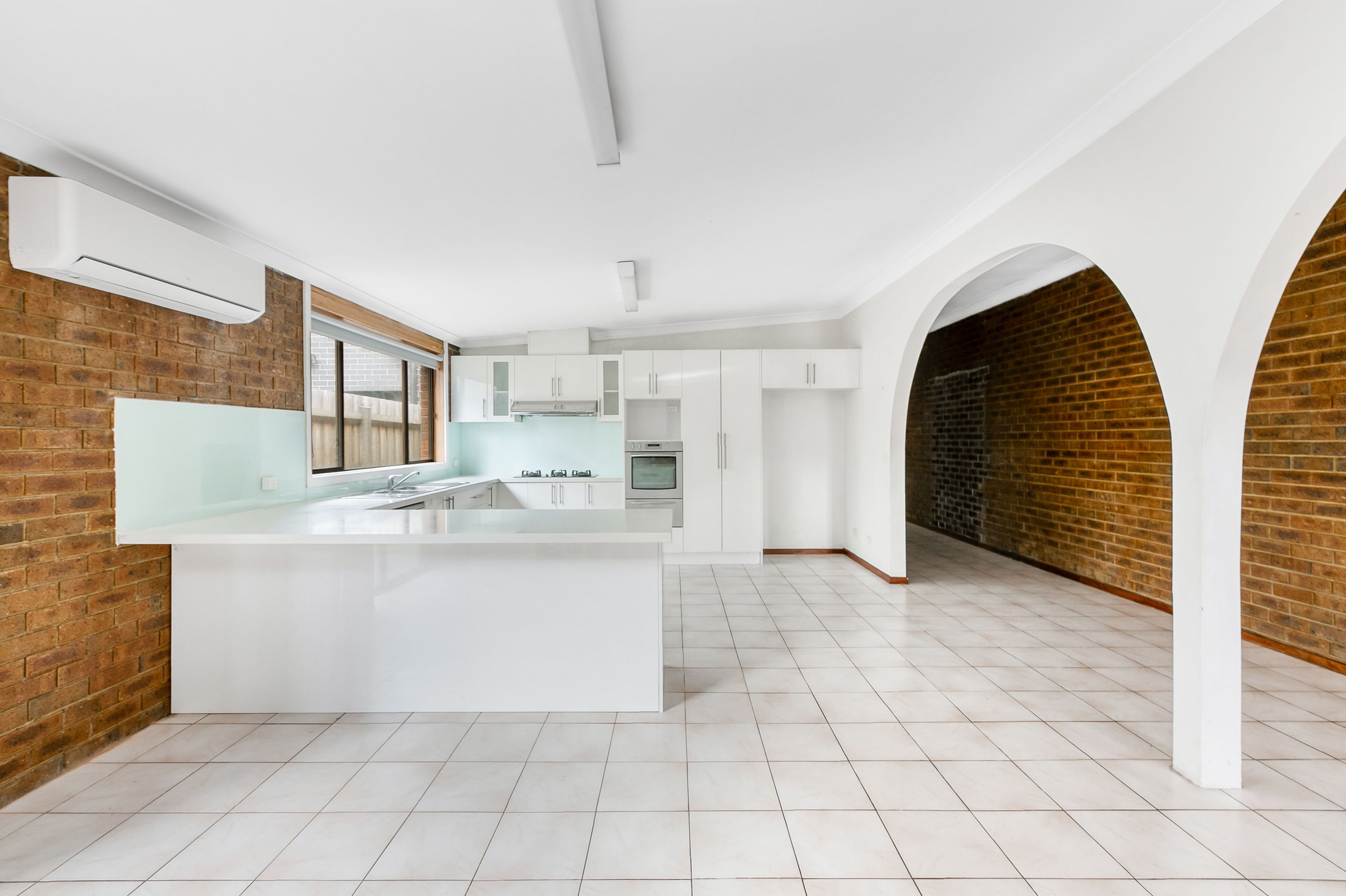 11 Mahoneys Road, Reservoir VIC 3073