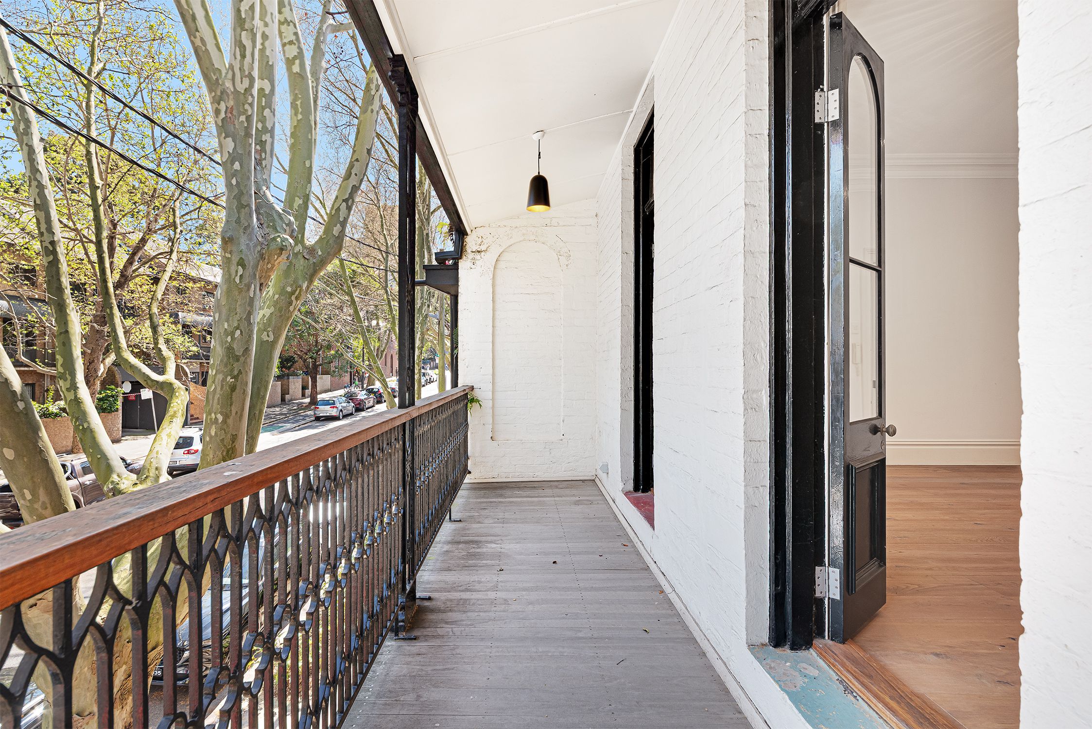 402 Bourke Street — photo 4 of 18